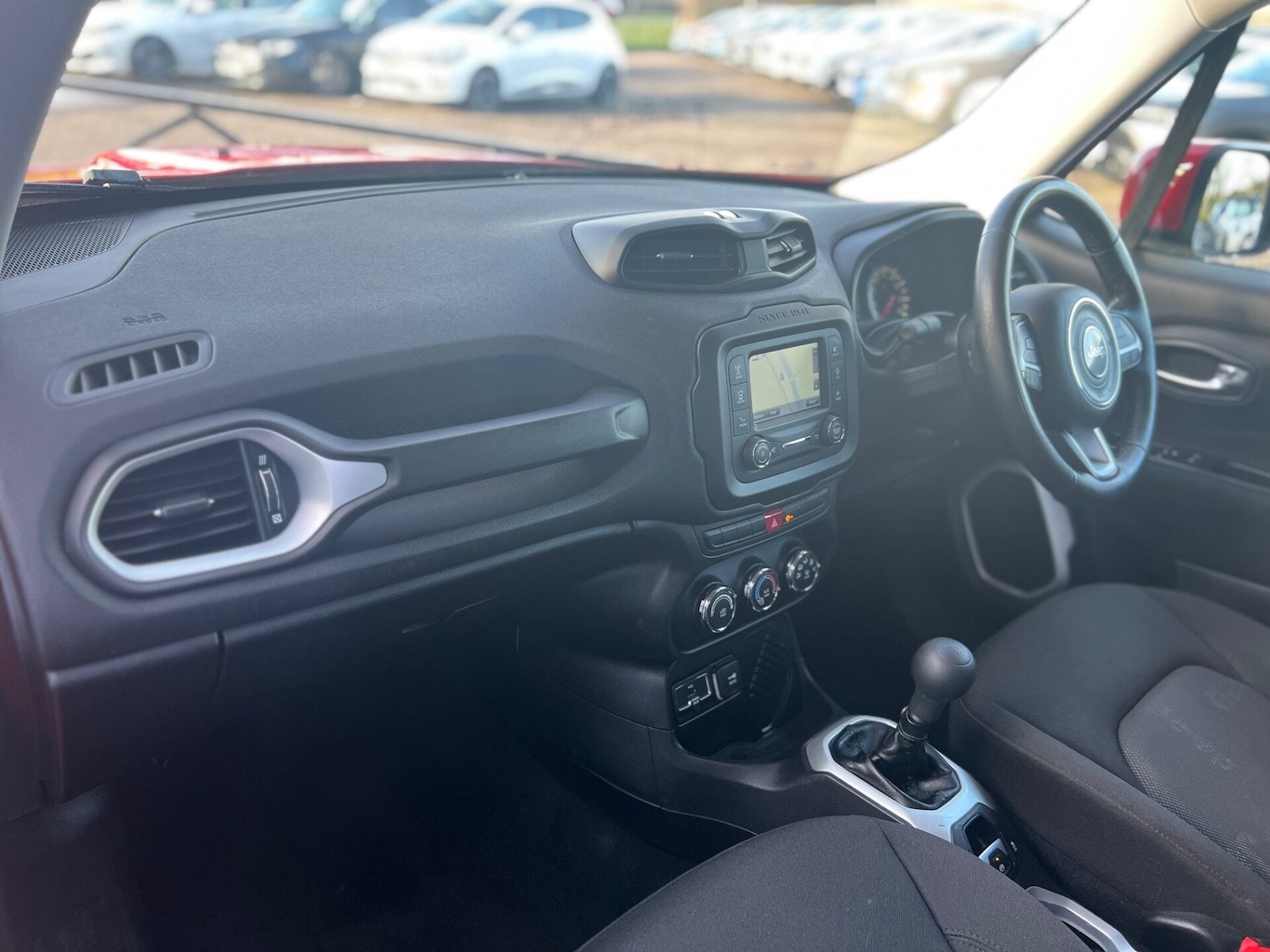 Used Jeep Renegade 2015 for sale - 76906190: Photo 32