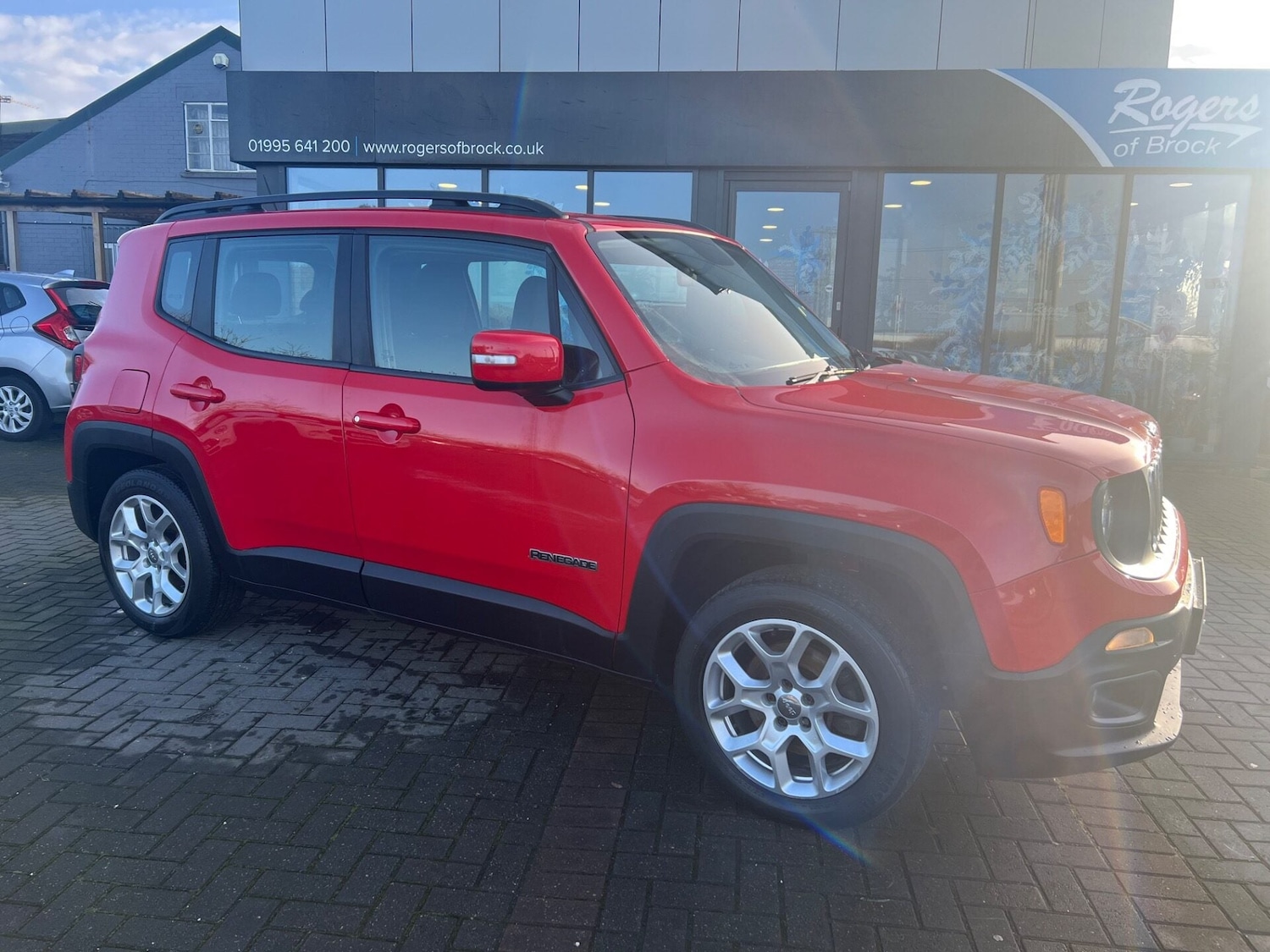Used Jeep Renegade 2015 for sale - 76906190: Photo 6