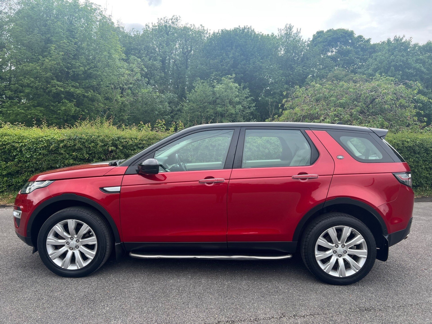 Used Land Rover Discovery Sport 2015 for sale - 76659788: Photo 11