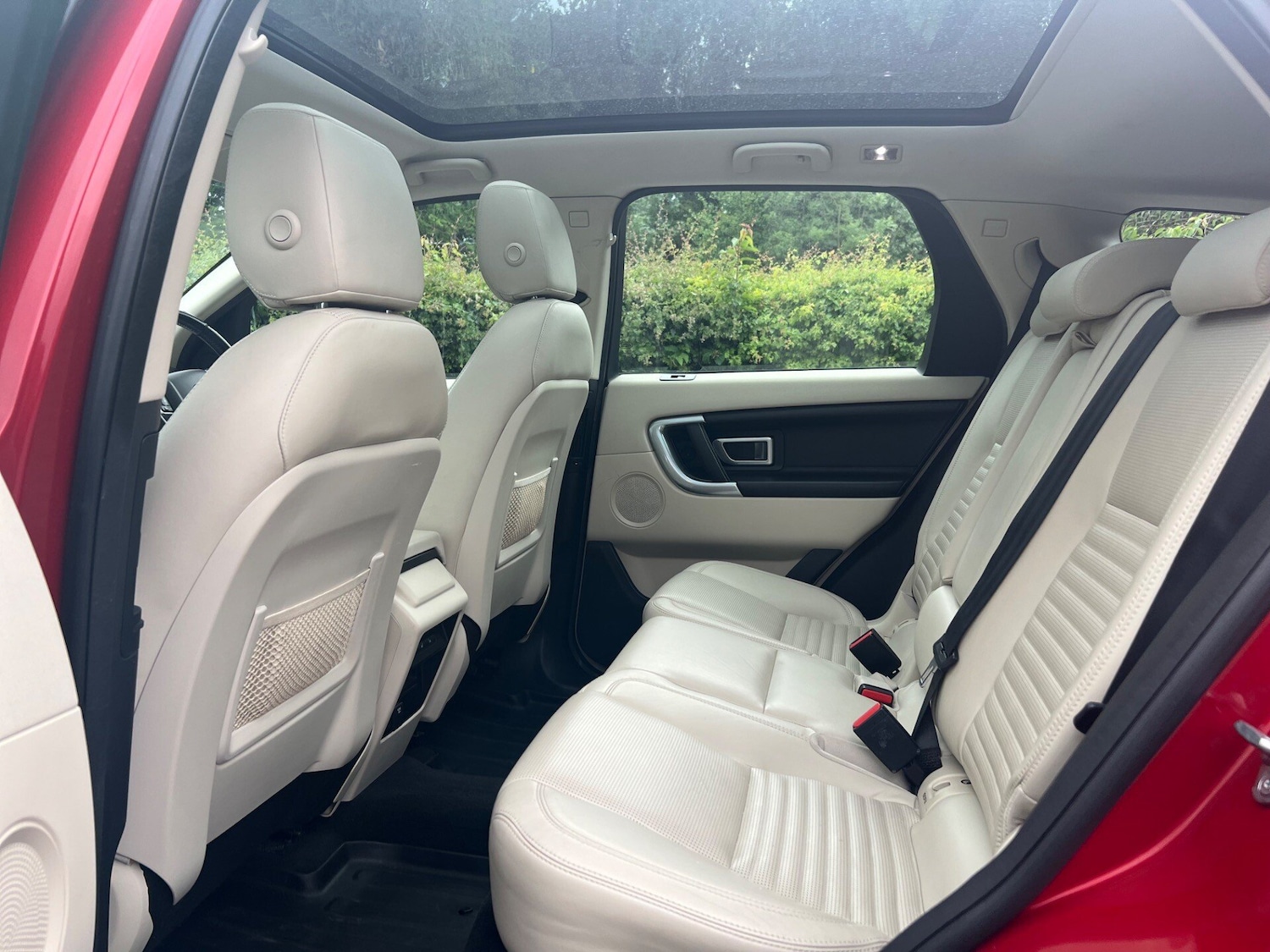 Used Land Rover Discovery Sport 2015 for sale - 76659788: Photo 30