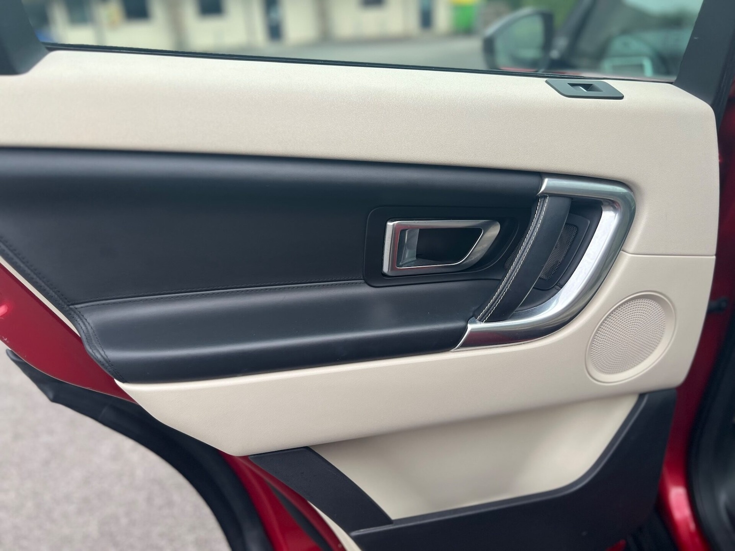 Used Land Rover Discovery Sport 2015 for sale - 76659788: Photo 31