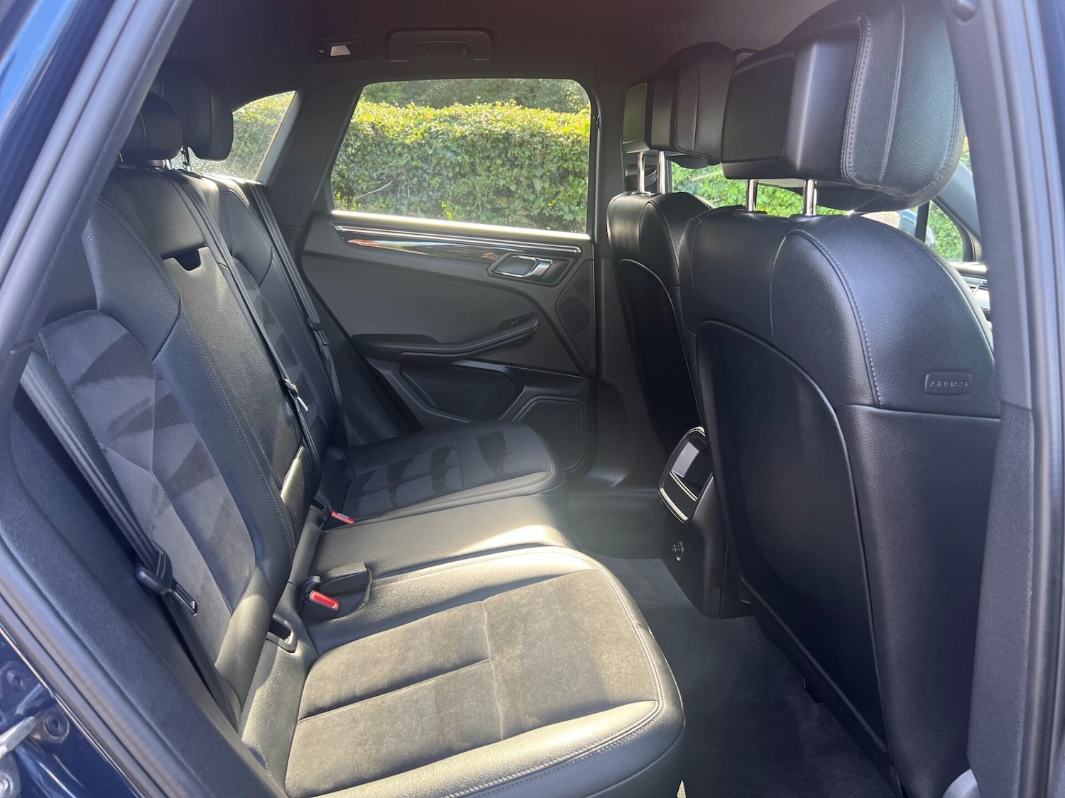 Used Porsche Macan 2015 for sale - 76659798: Photo 22