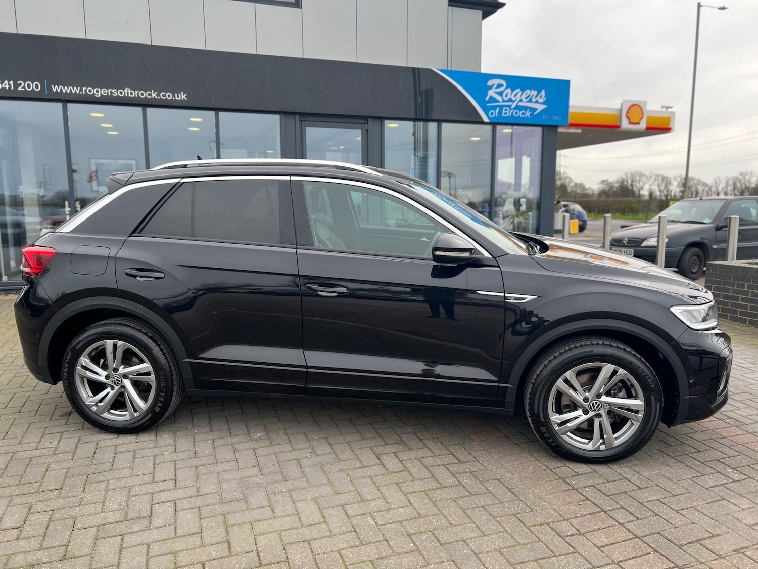 Used Volkswagen T-Roc 2023 for sale - 77952117: Photo 6