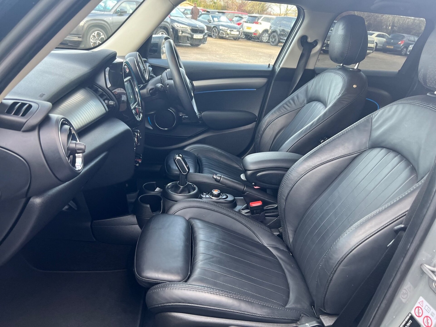 Used MINI Hatch 2019 for sale - 76767652: Photo 30