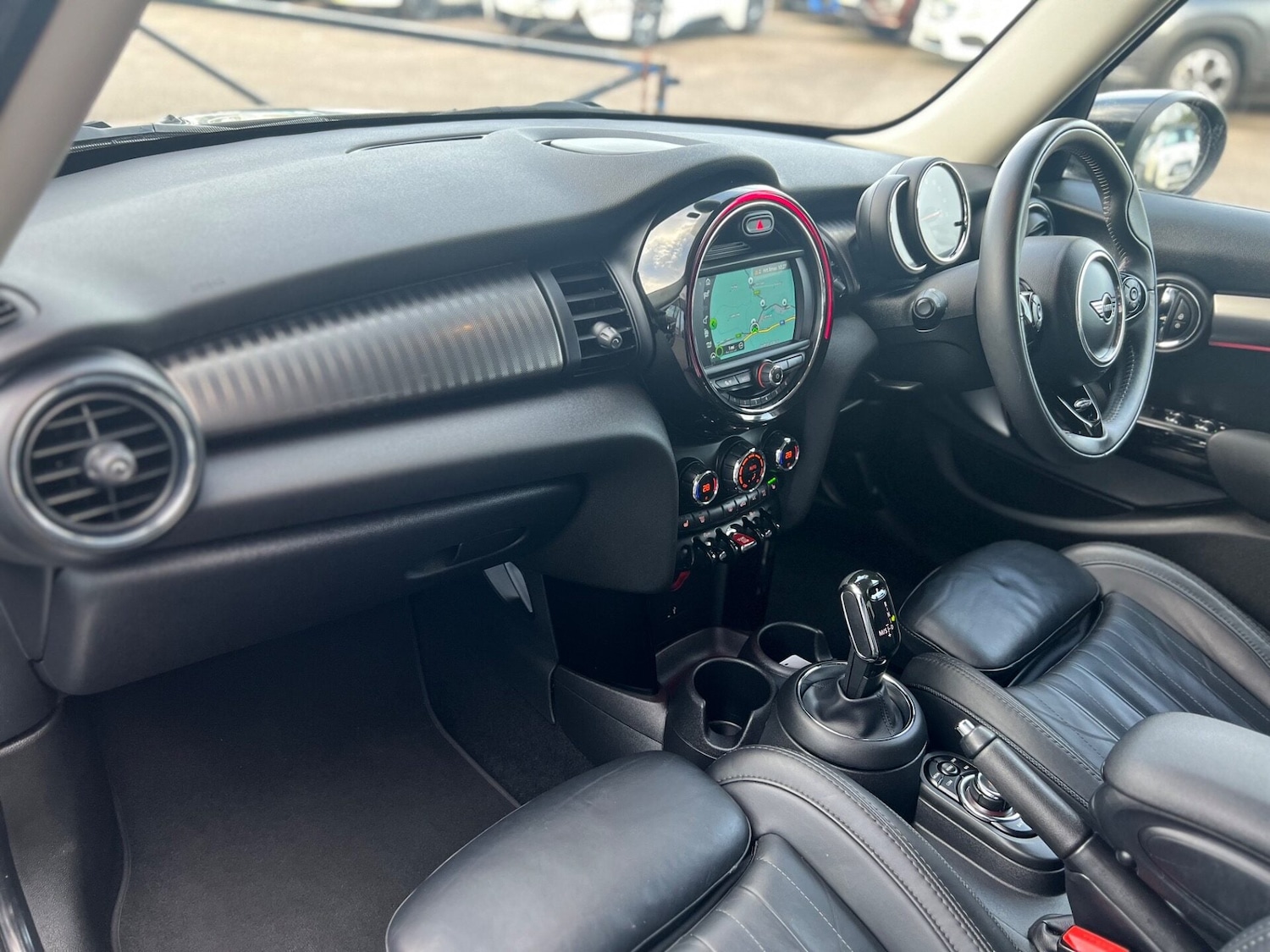 Used MINI Hatch 2019 for sale - 76767652: Photo 31