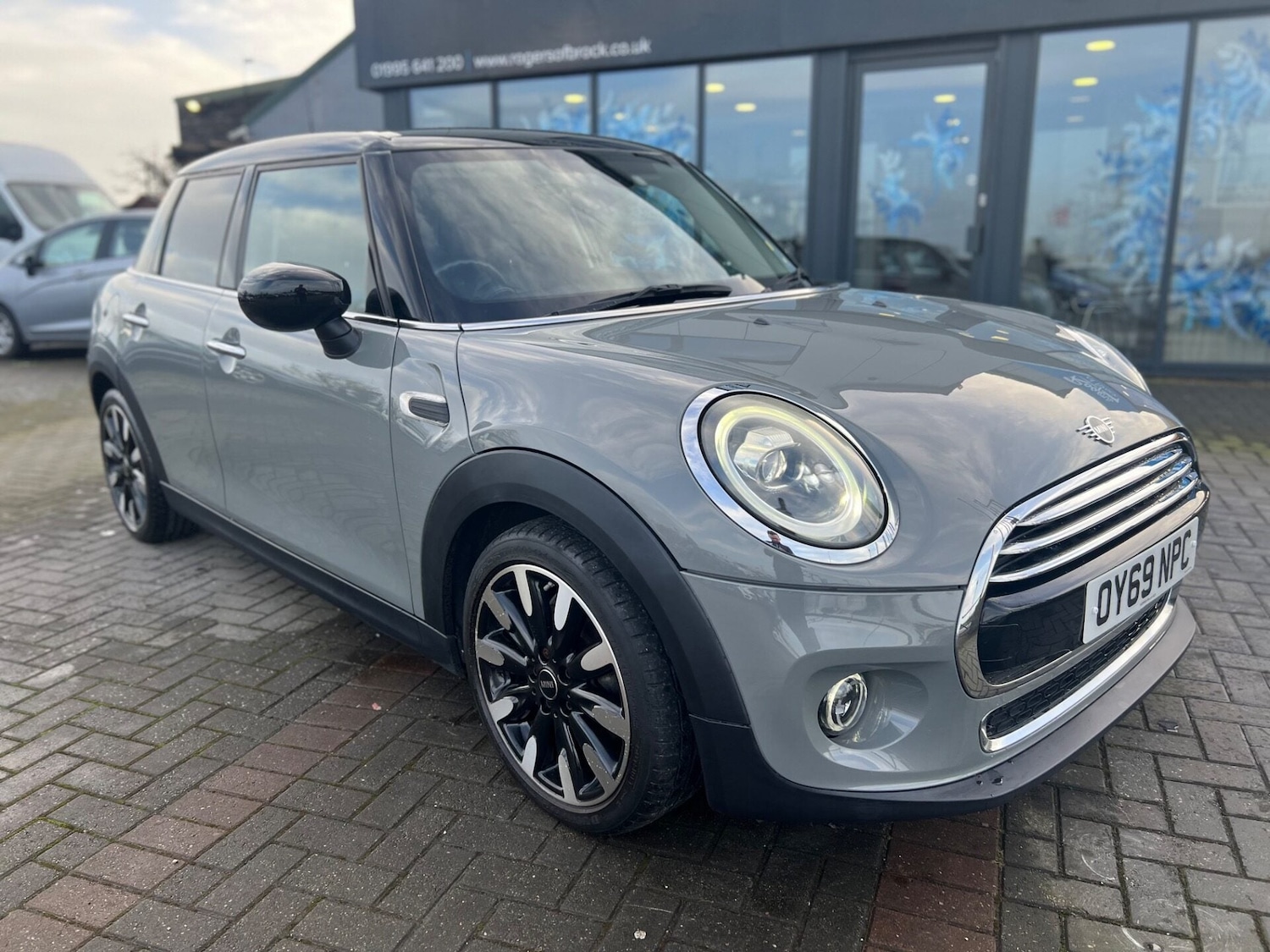 Used MINI Hatch 2019 for sale - 76767652: Photo 5