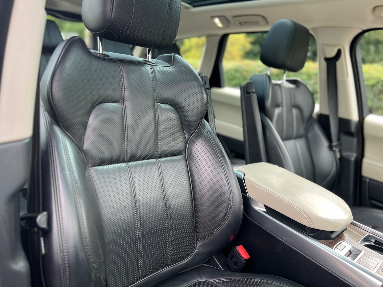 Used Land Rover Range Rover Sport 2015 for sale - 76659791: Photo 15