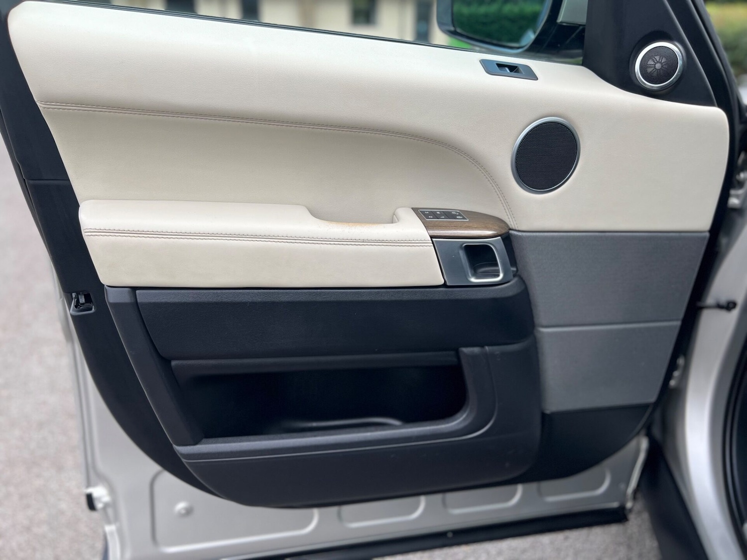 Used Land Rover Range Rover Sport 2015 for sale - 76659791: Photo 27