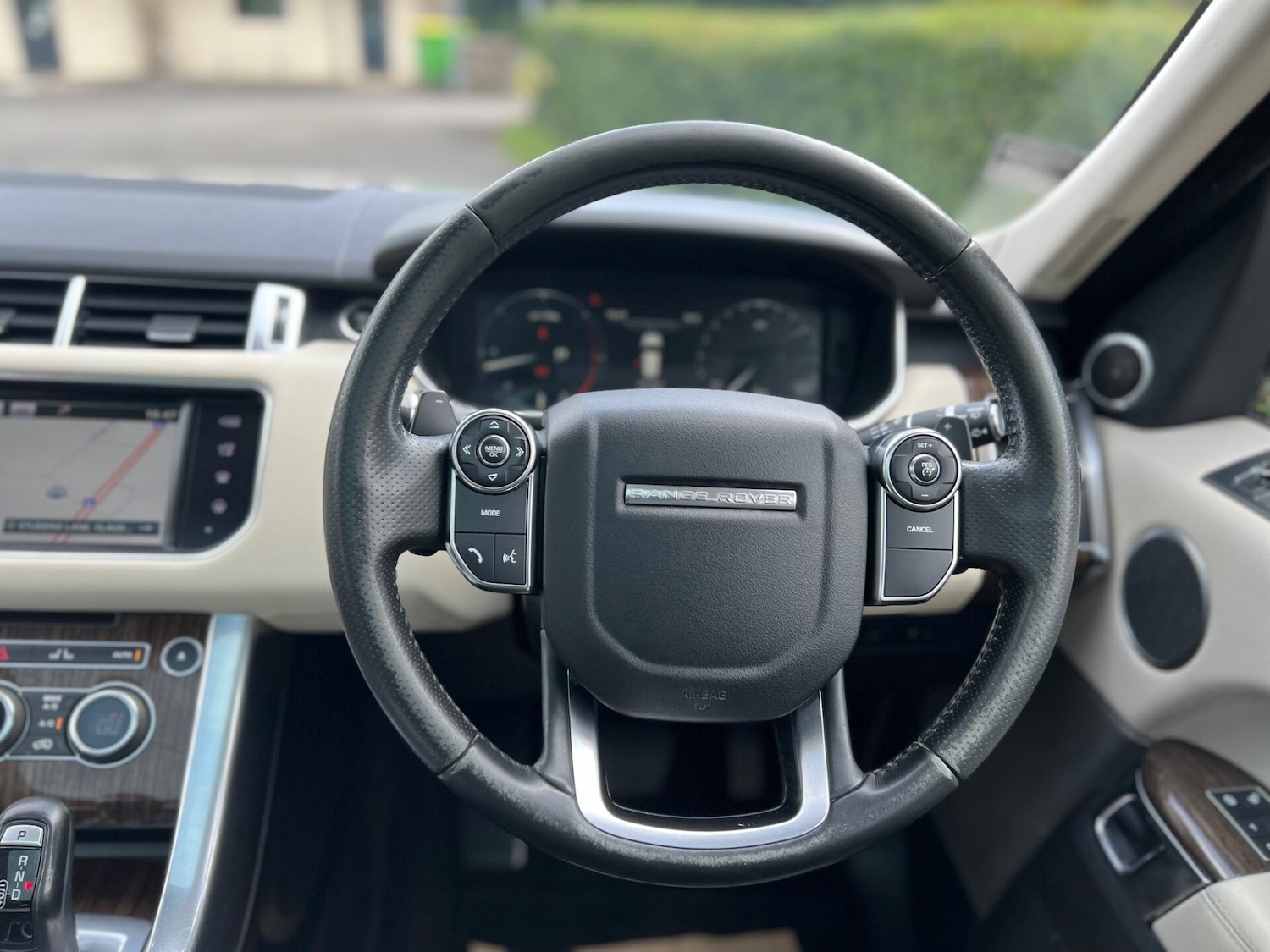 Used Land Rover Range Rover Sport 2015 for sale - 76659791: Photo 31