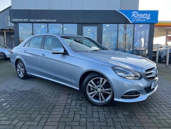 Used Mercedes-Benz E Class 2014 for sale - 77024136: Photo