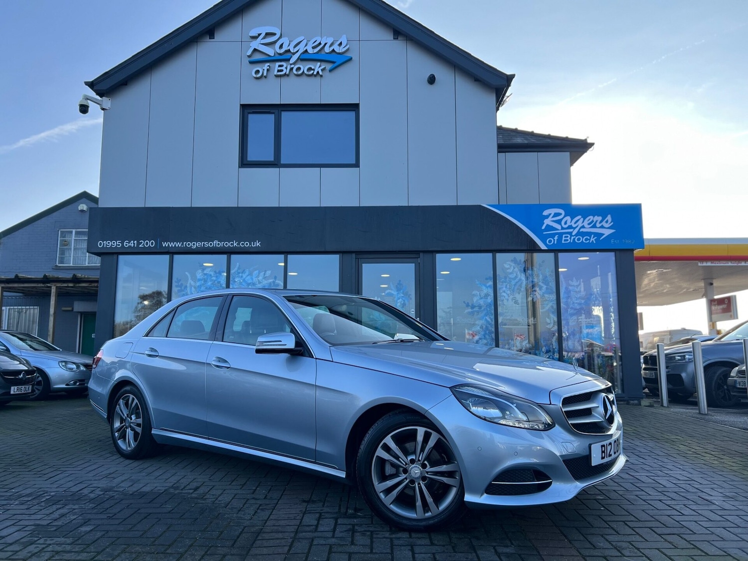 Used Mercedes-Benz E Class 2014 for sale - 77024136: Photo 2