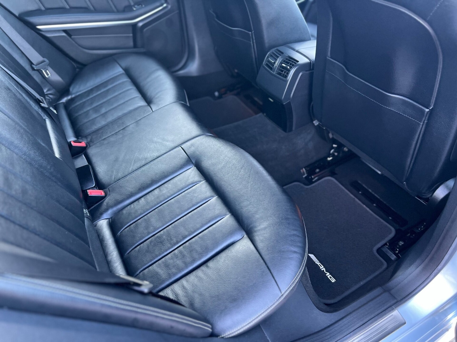 Used Mercedes-Benz E Class 2014 for sale - 77024136: Photo 29