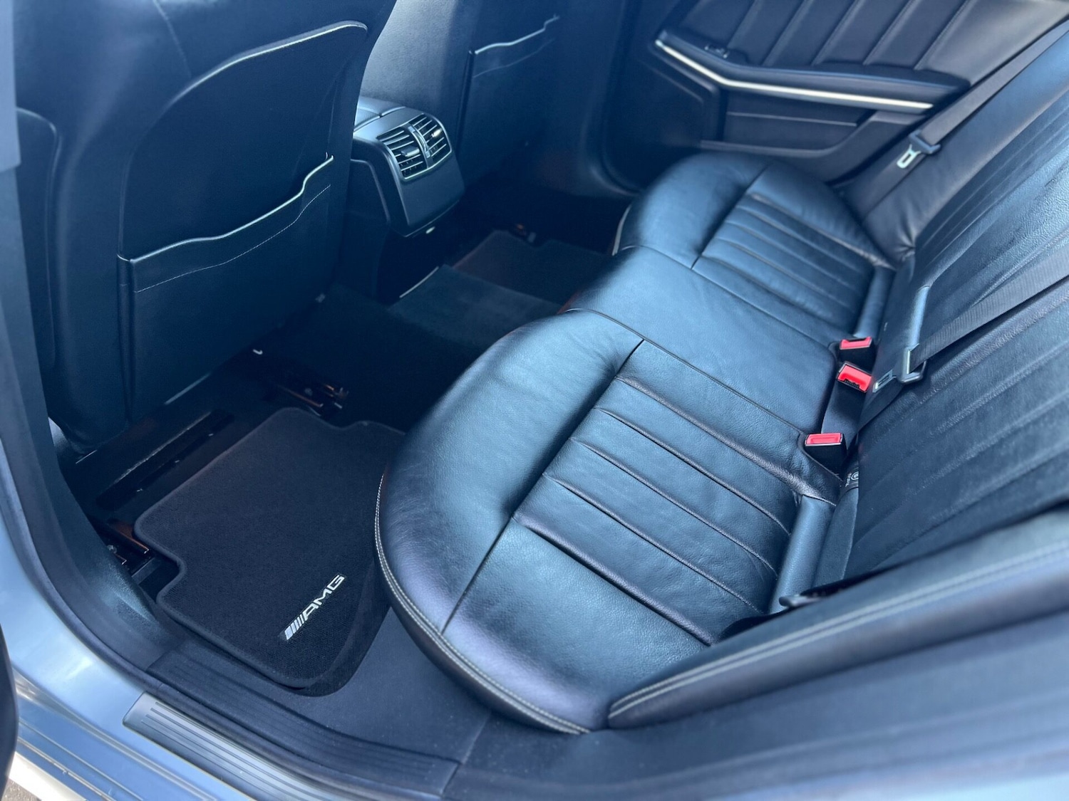 Used Mercedes-Benz E Class 2014 for sale - 77024136: Photo 38