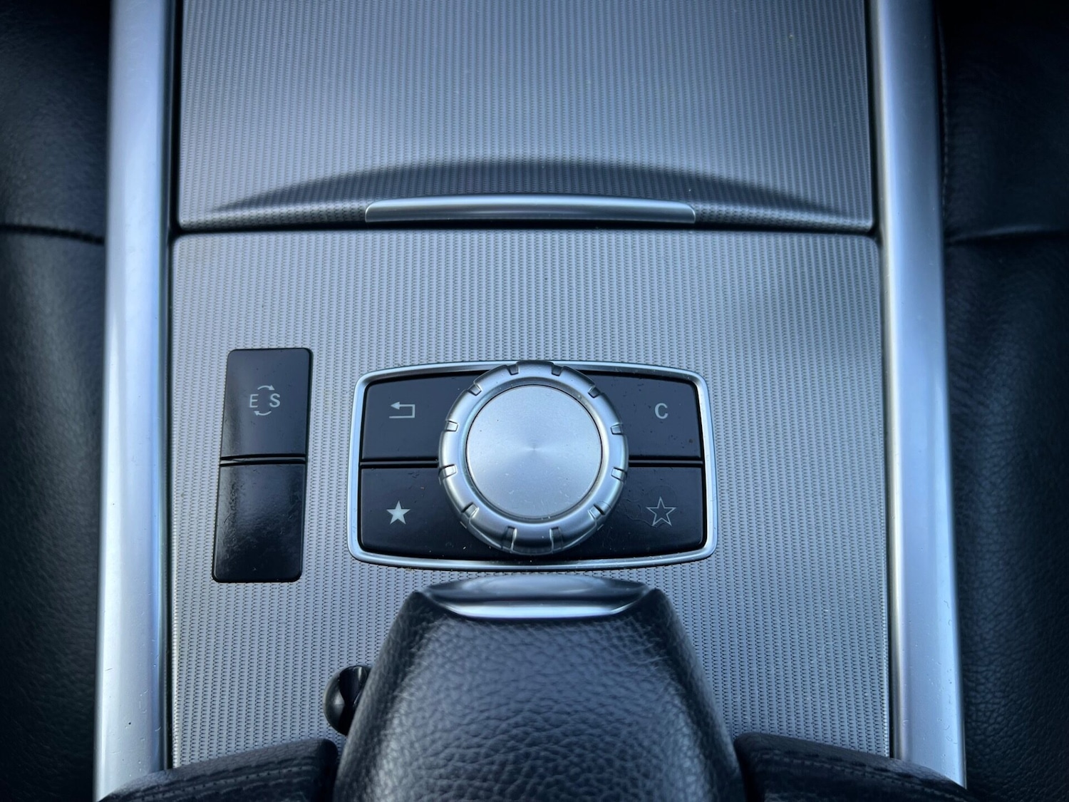 Used Mercedes-Benz E Class 2014 for sale - 77024136: Photo 44