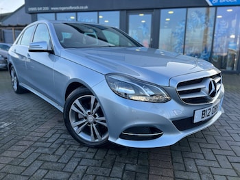 Used Mercedes-Benz E Class 2014 for sale - 77024136: Photo