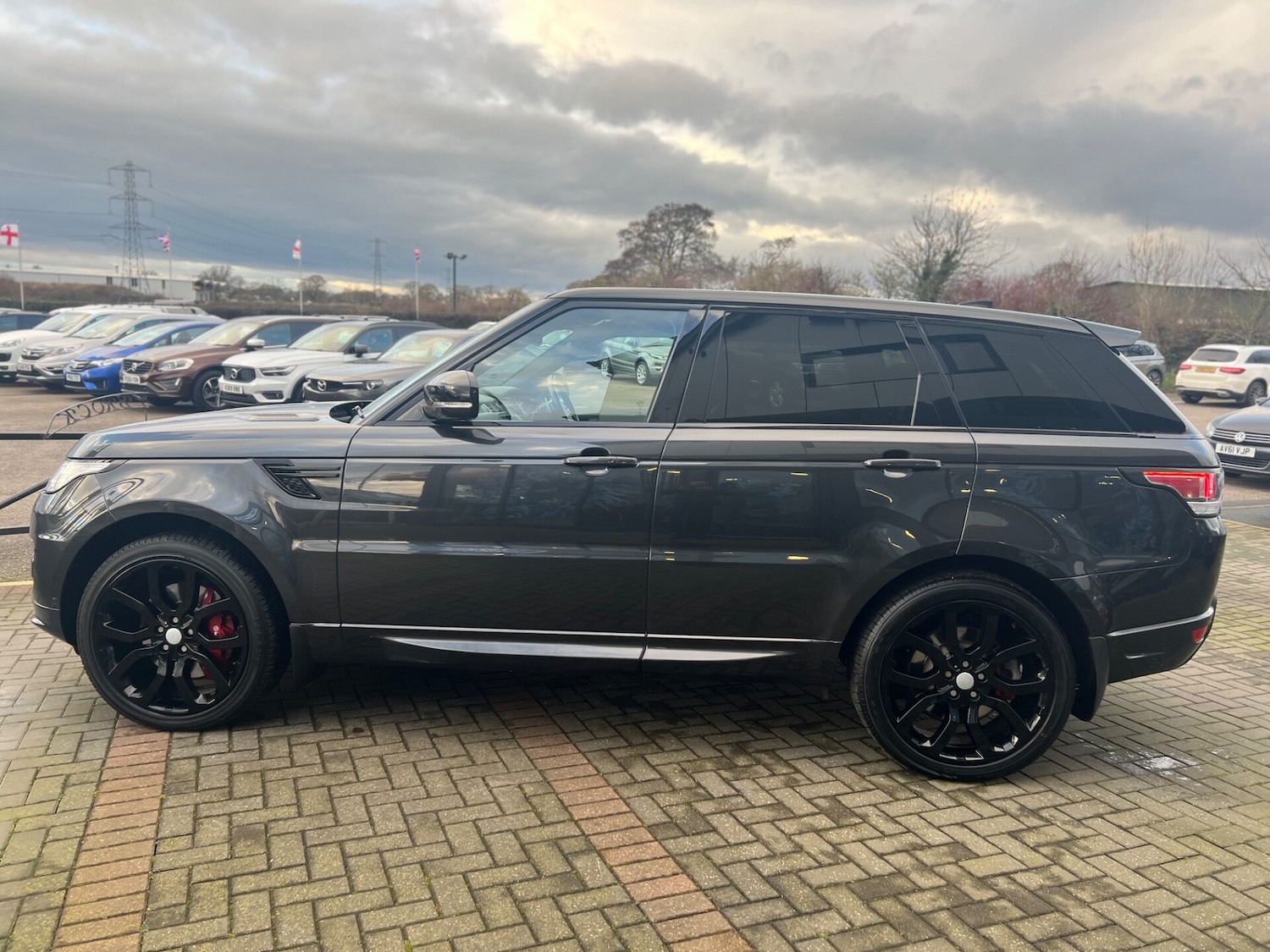 Used Land Rover Range Rover Sport 2017 for sale - 76694460: Photo 12