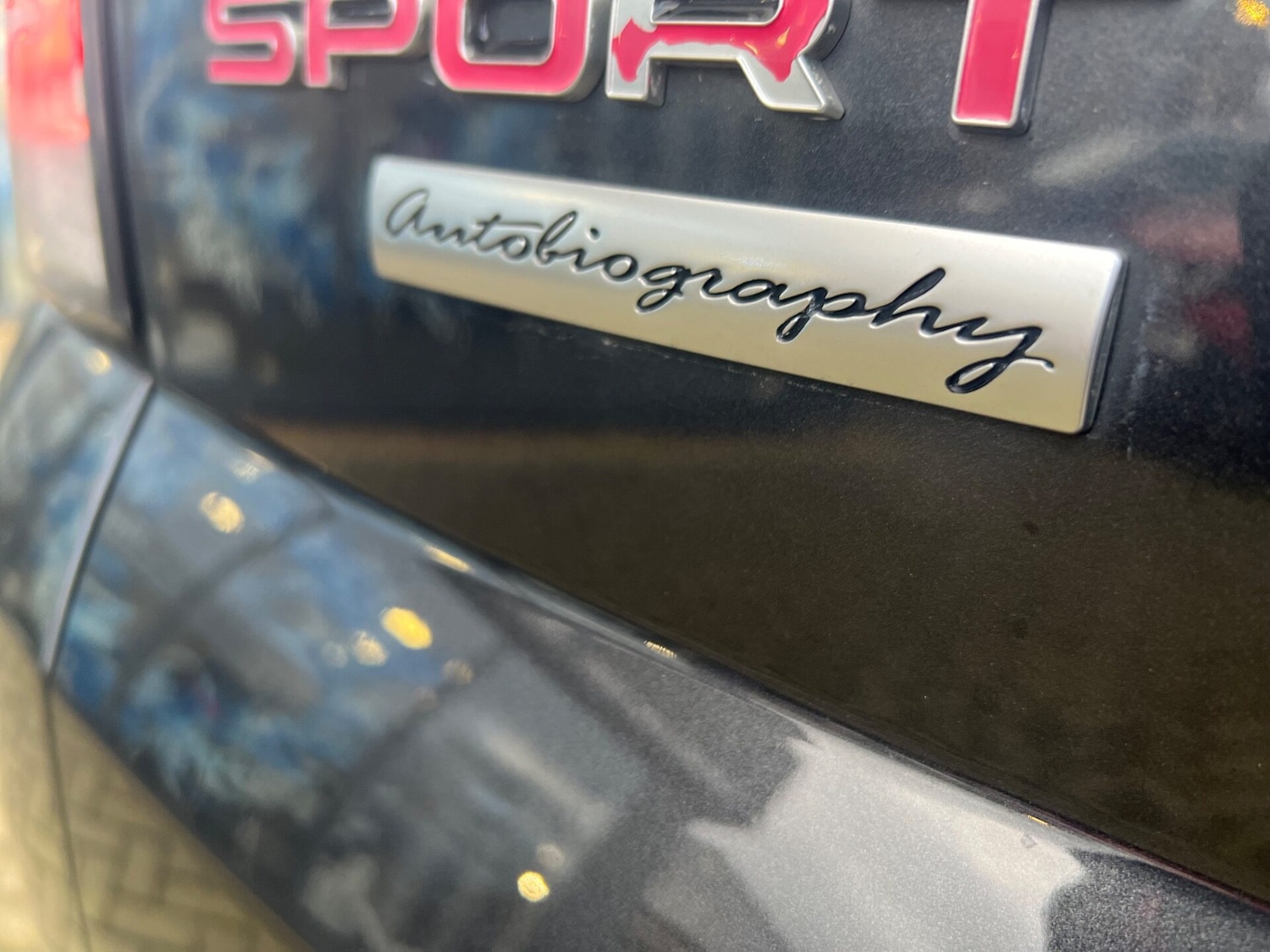 Used Land Rover Range Rover Sport 2017 for sale - 76694460: Photo 17