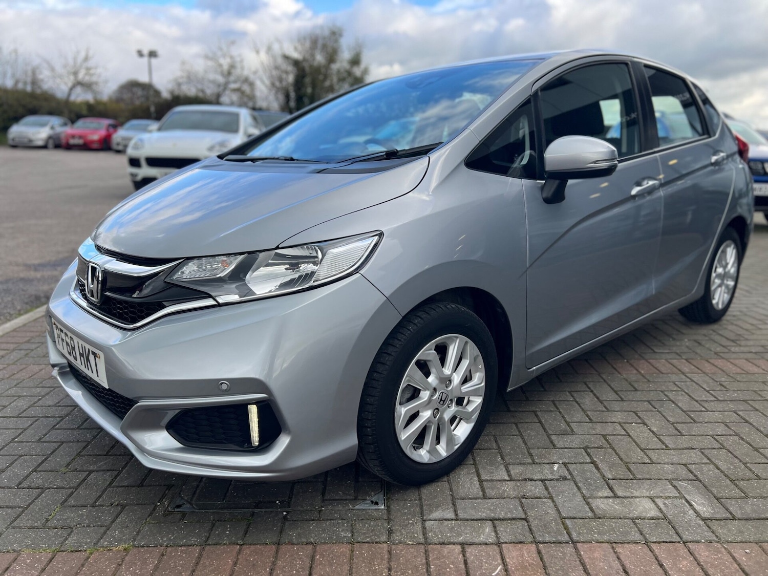 Used Honda Jazz 2018 for sale - 76659811: Photo 11