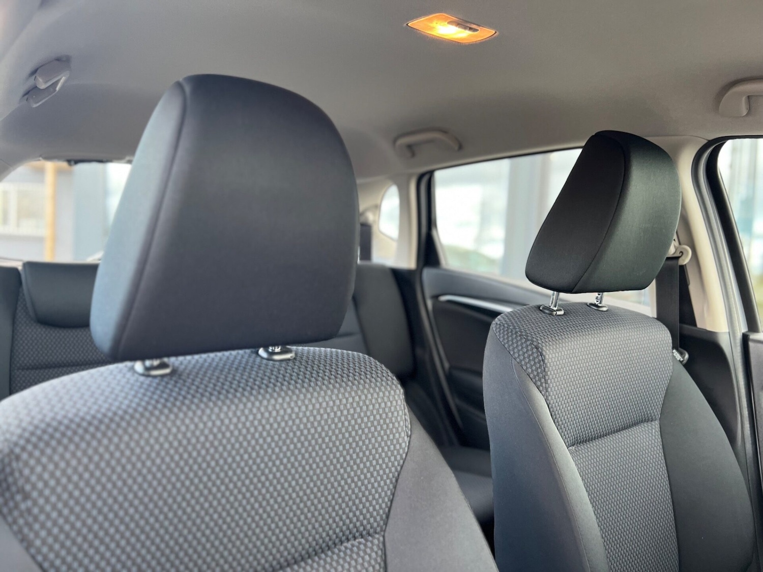 Used Honda Jazz 2018 for sale - 76659811: Photo 14