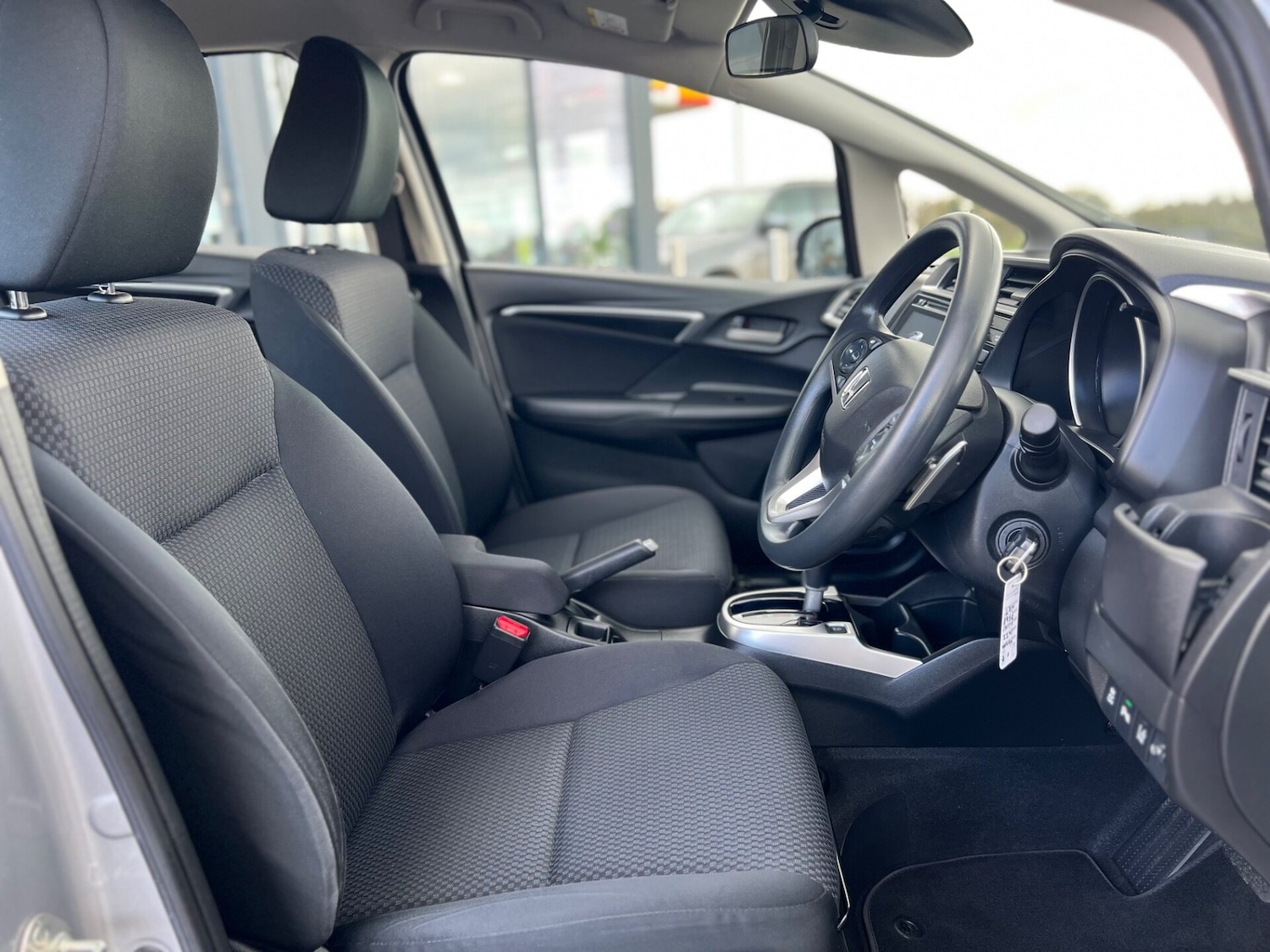 Used Honda Jazz 2018 for sale - 76659811: Photo 16