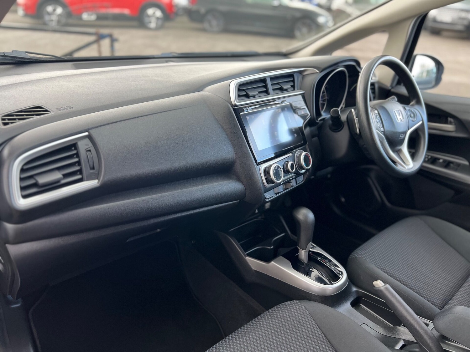 Used Honda Jazz 2018 for sale - 76659811: Photo 27