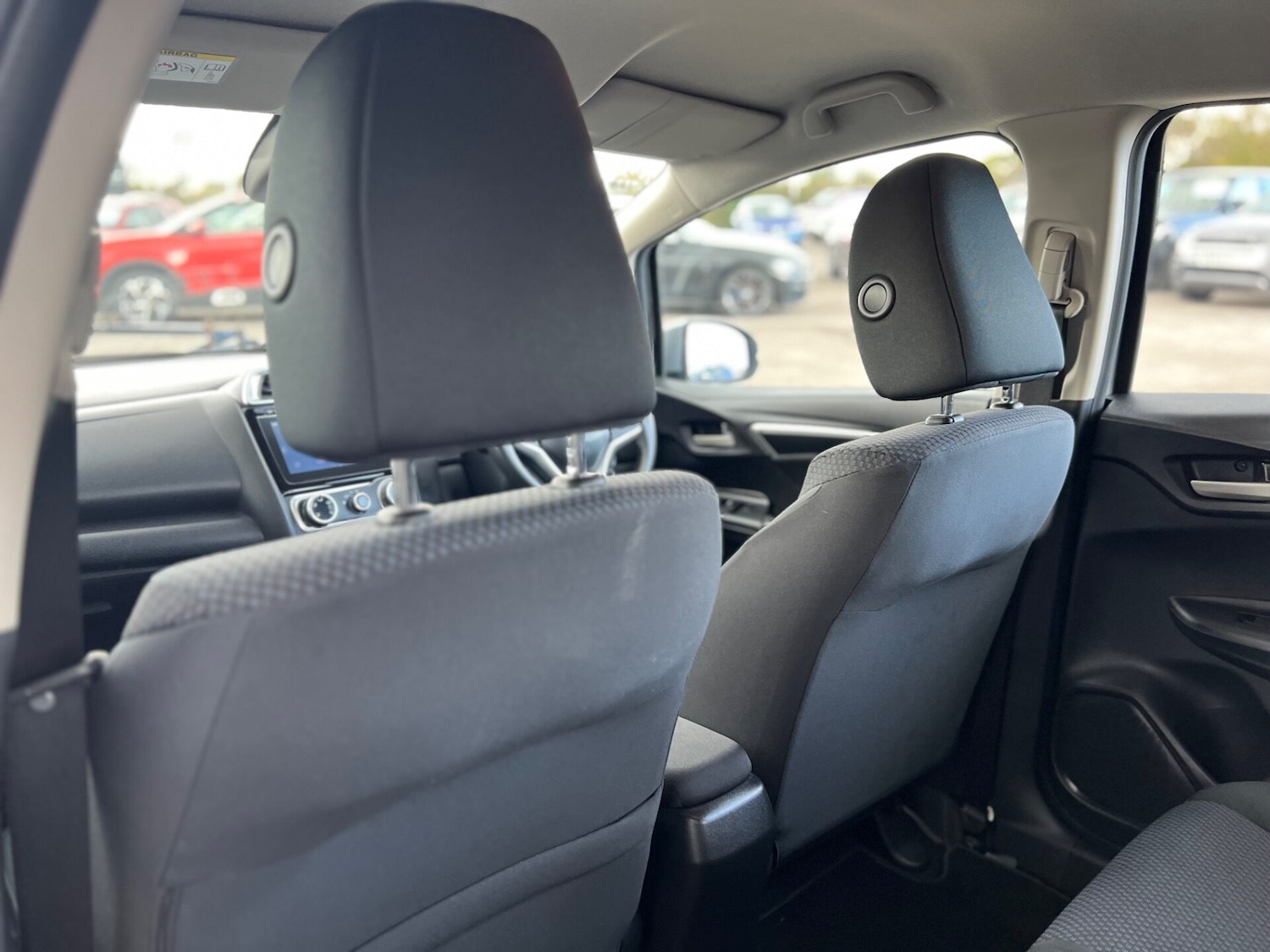 Used Honda Jazz 2018 for sale - 76659811: Photo 29