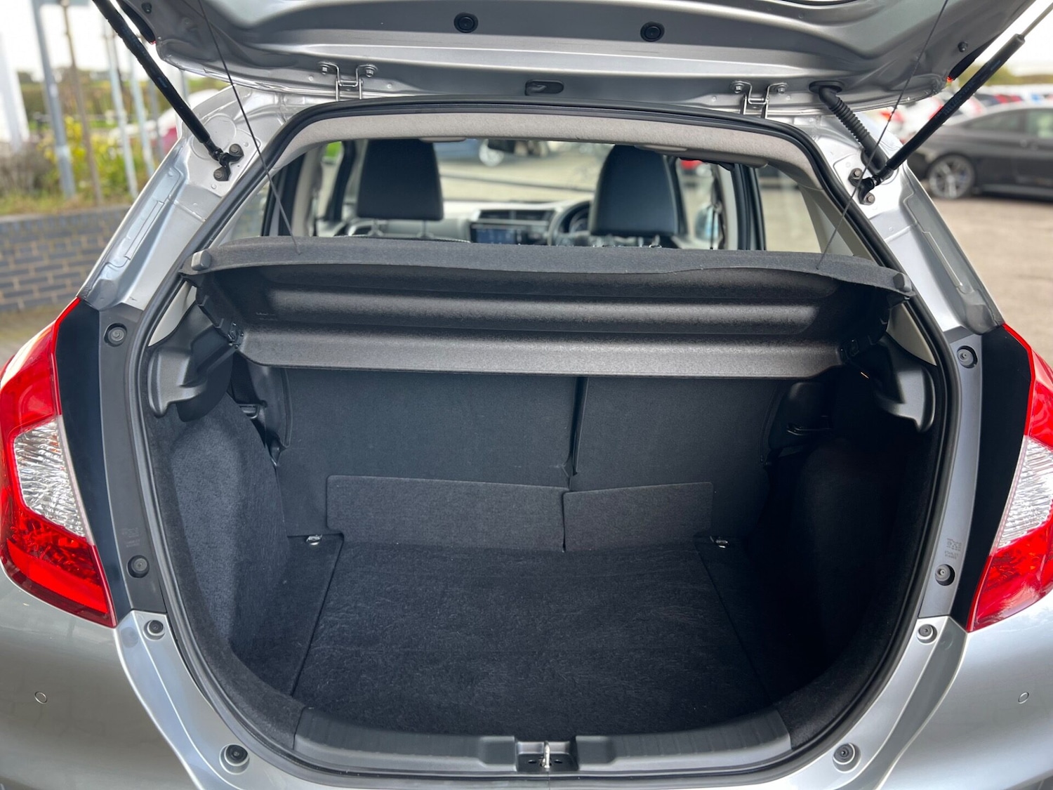 Used Honda Jazz 2018 for sale - 76659811: Photo 35