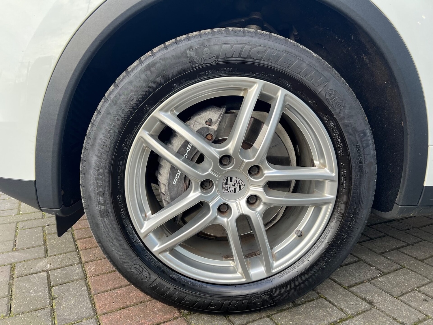 Used Porsche Cayenne 2015 for sale - 76659808: Photo 12