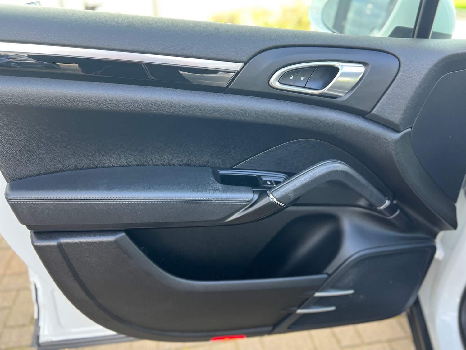 Used Porsche Cayenne 2015 for sale - 76659808: Photo 27