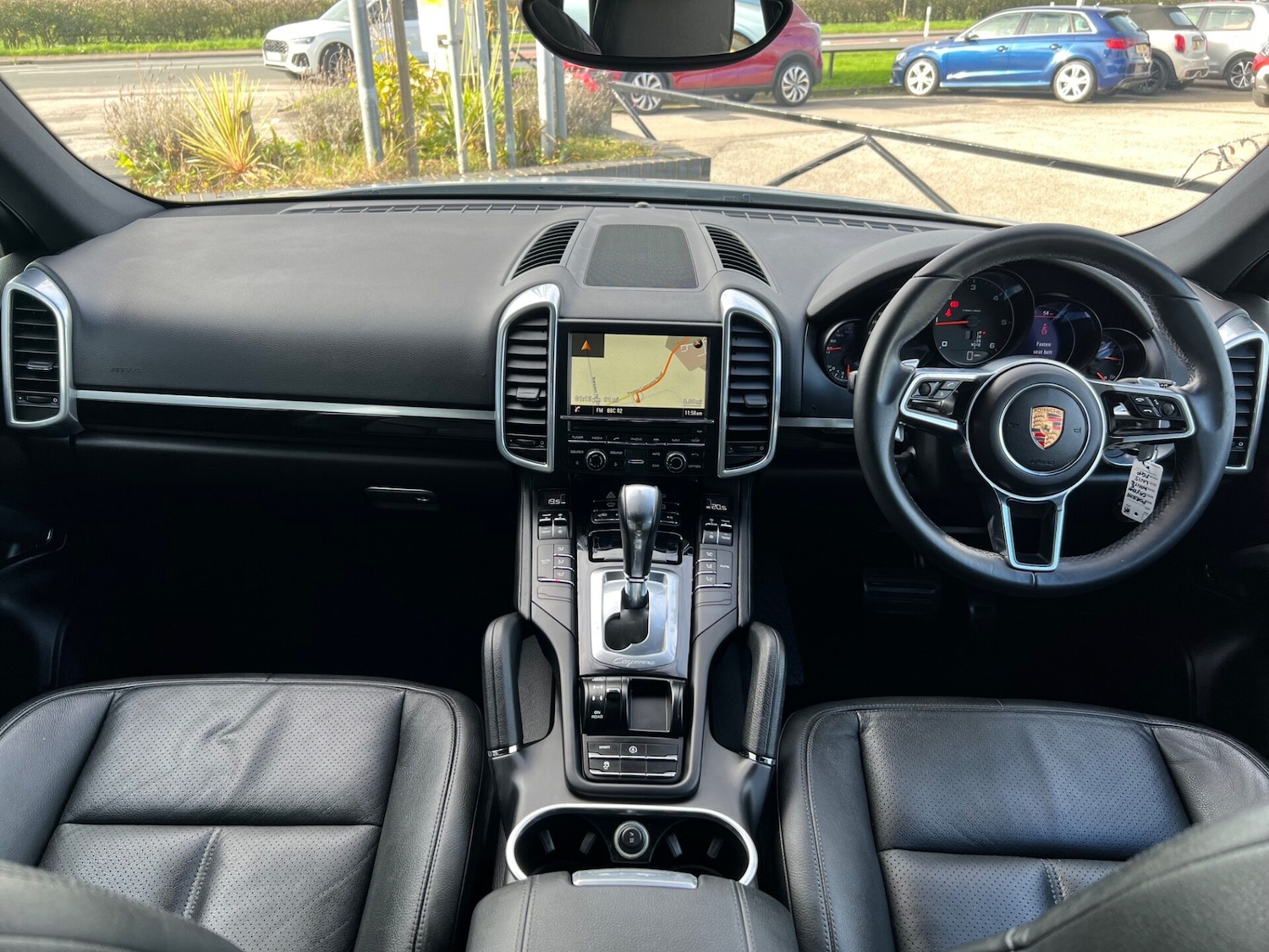 Used Porsche Cayenne 2015 for sale - 76659808: Photo 32