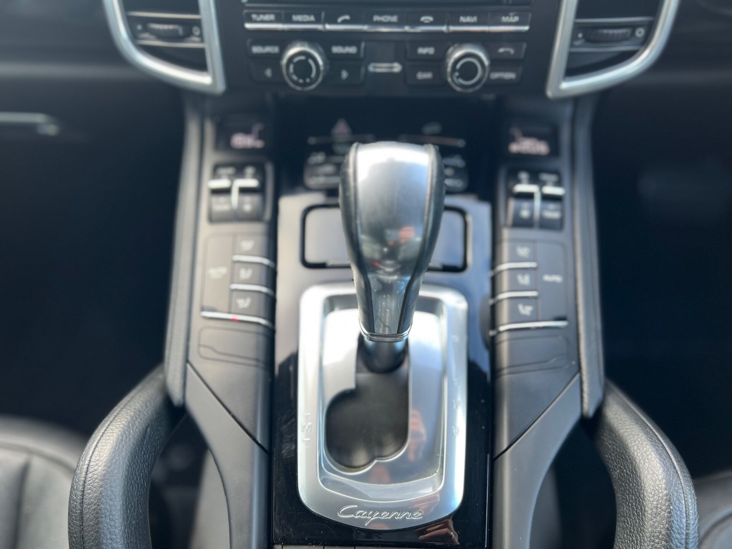 Used Porsche Cayenne 2015 for sale - 76659808: Photo 34