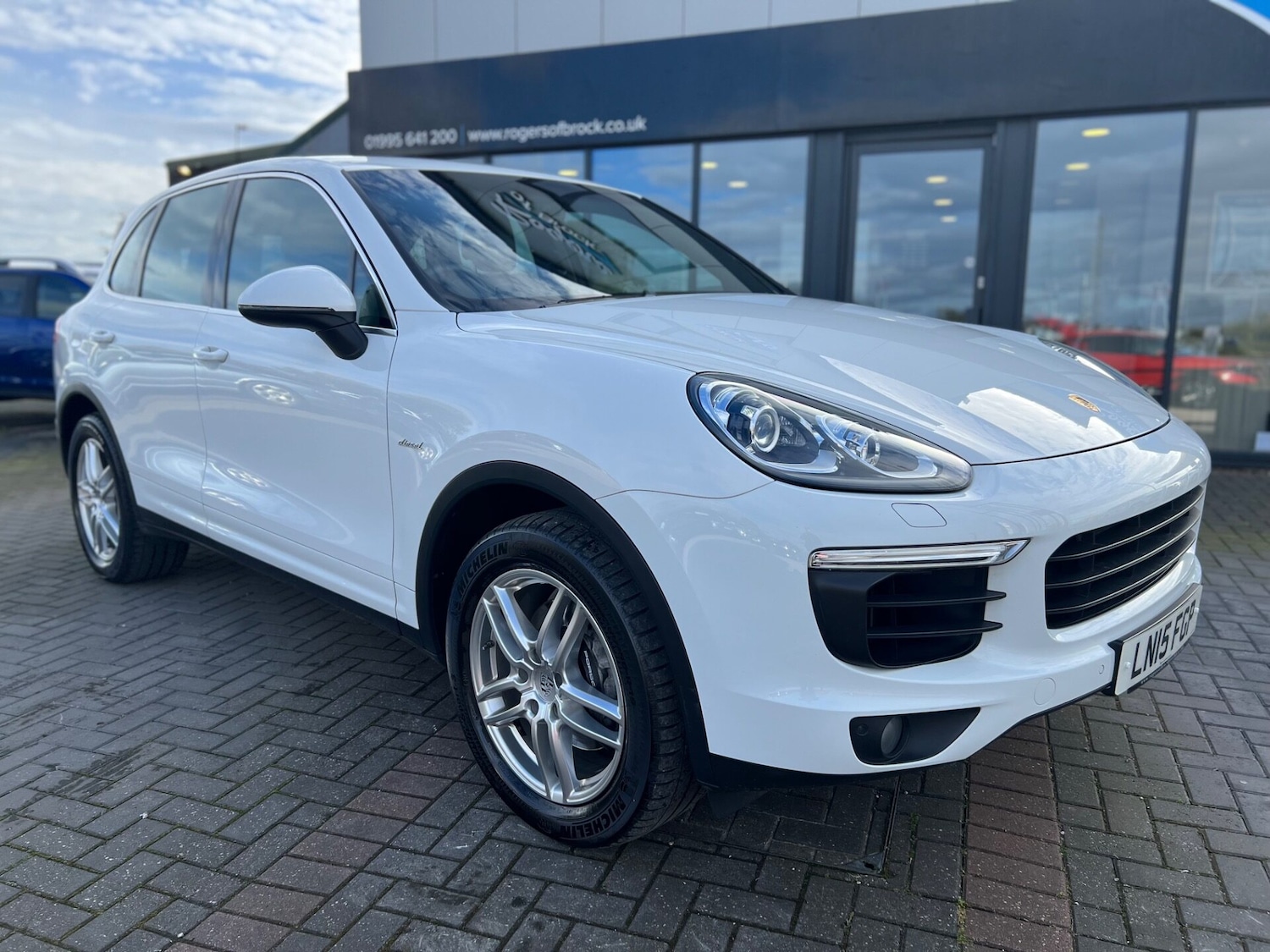 Used Porsche Cayenne 2015 for sale - 76659808: Photo 5