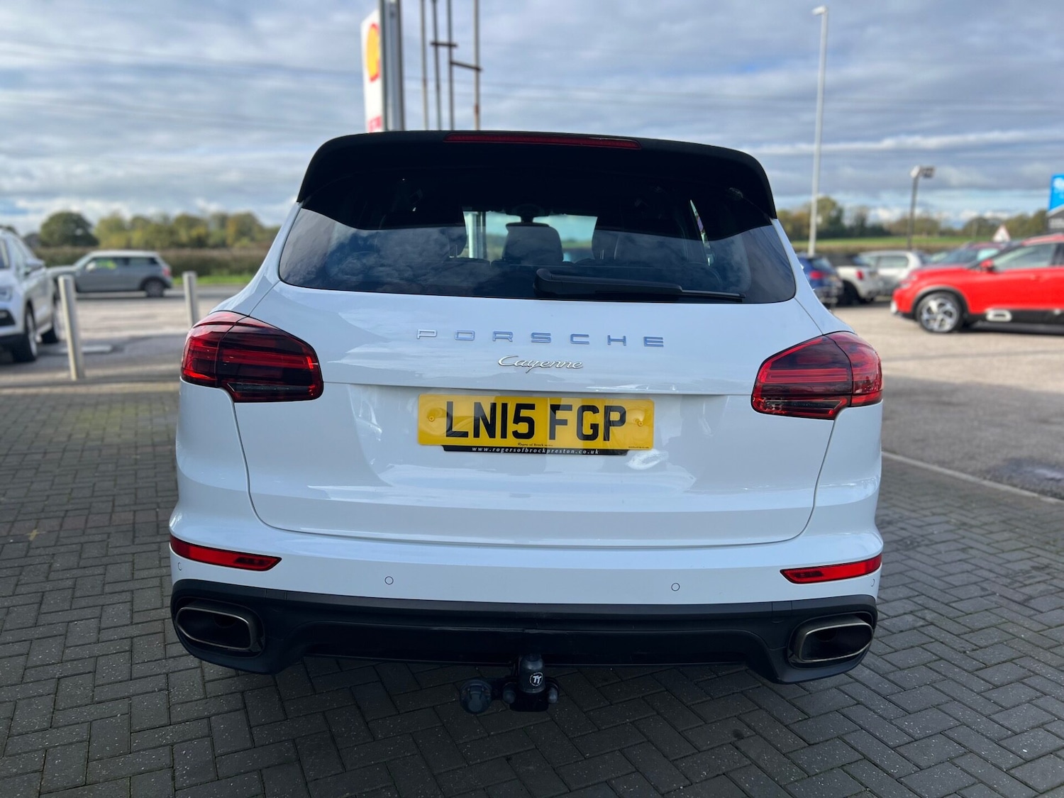 Used Porsche Cayenne 2015 for sale - 76659808: Photo 8