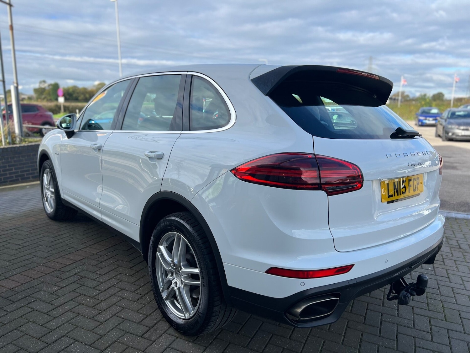 Used Porsche Cayenne 2015 for sale - 76659808: Photo 9