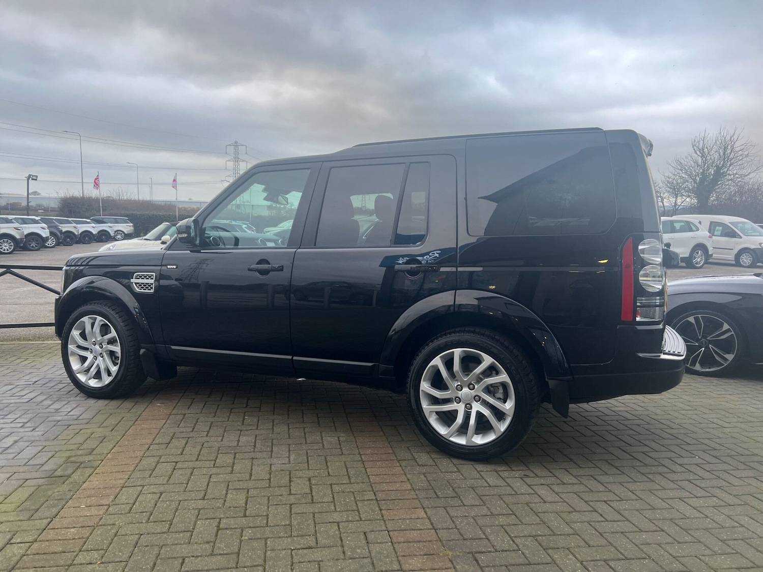 Used Land Rover Discovery 2016 for sale - 77034488: Photo 15