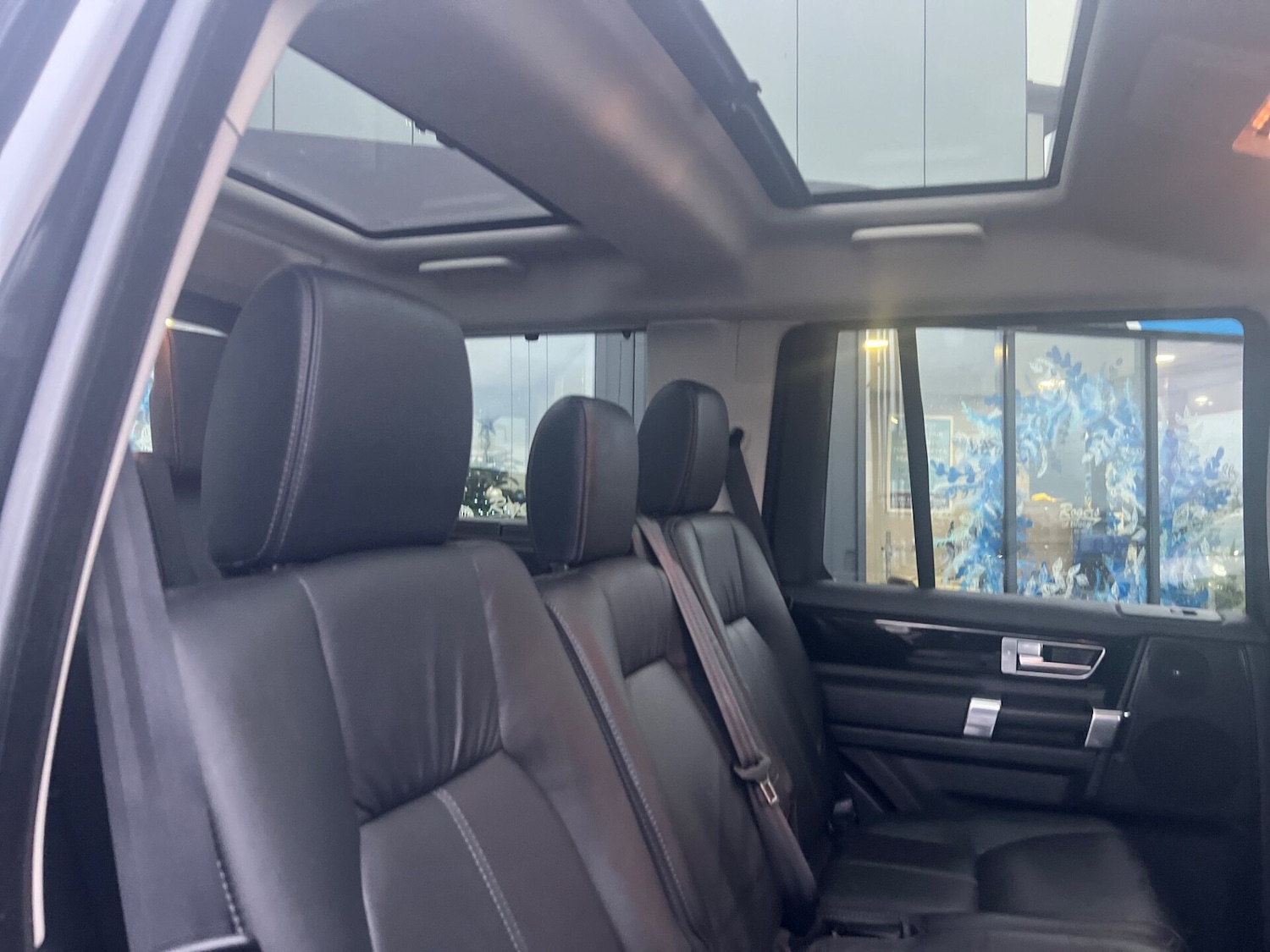 Used Land Rover Discovery 2016 for sale - 77034488: Photo 29