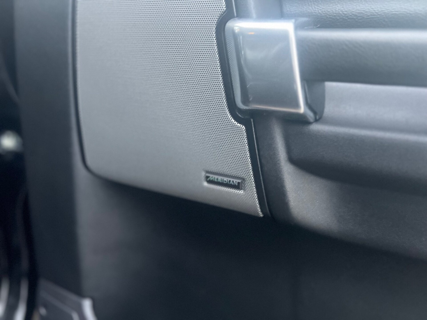 Used Land Rover Discovery 2016 for sale - 77034488: Photo 31