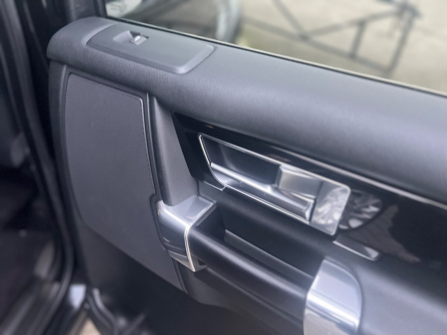 Used Land Rover Discovery 2016 for sale - 77034488: Photo 37