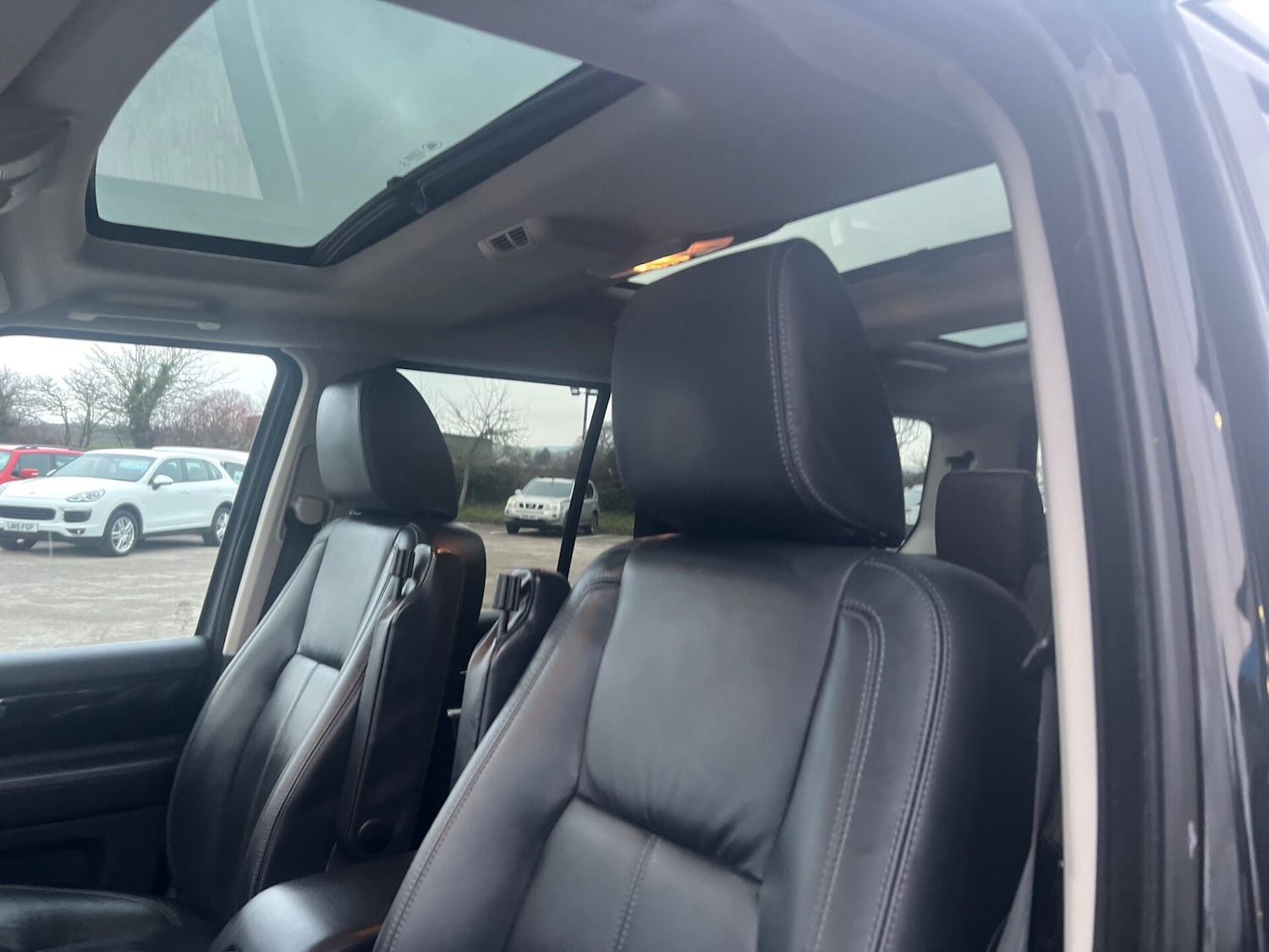 Used Land Rover Discovery 2016 for sale - 77034488: Photo 40