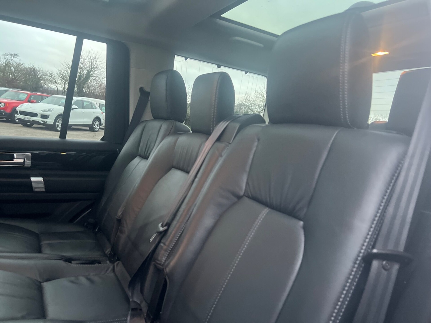 Used Land Rover Discovery 2016 for sale - 77034488: Photo 41