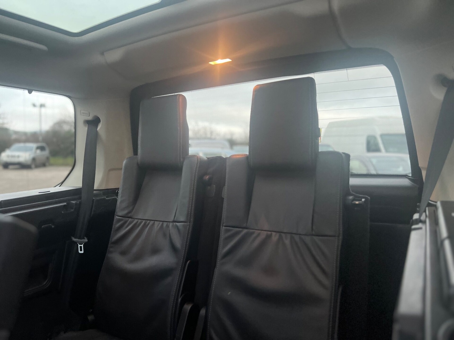 Used Land Rover Discovery 2016 for sale - 77034488: Photo 45