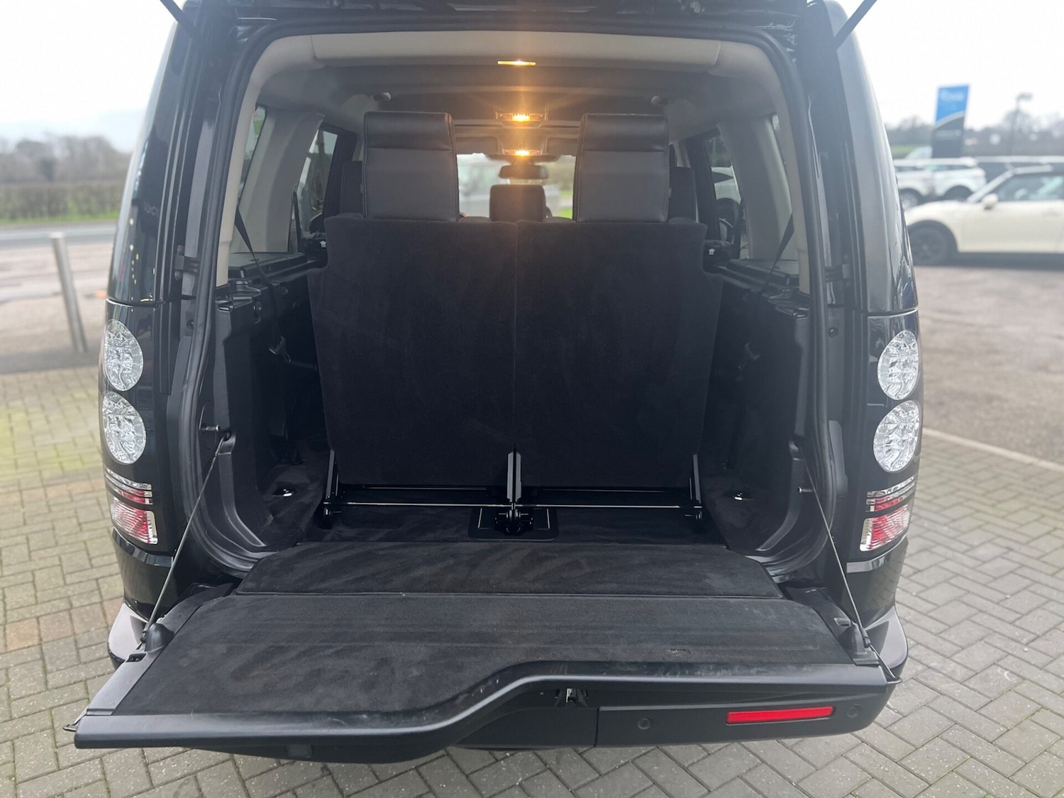 Used Land Rover Discovery 2016 for sale - 77034488: Photo 55