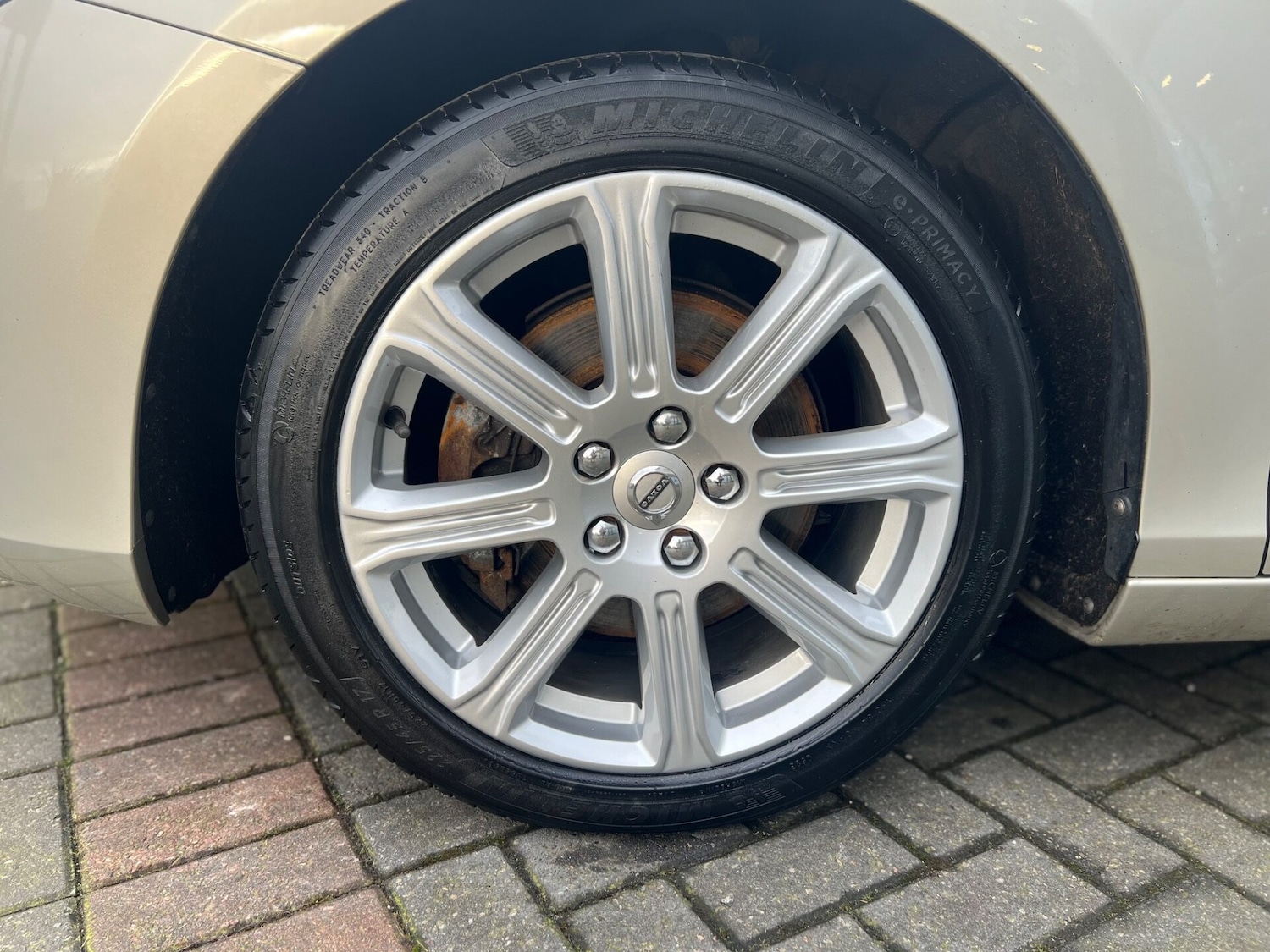 Used Volvo V40 2018 for sale - 76844878: Photo 15