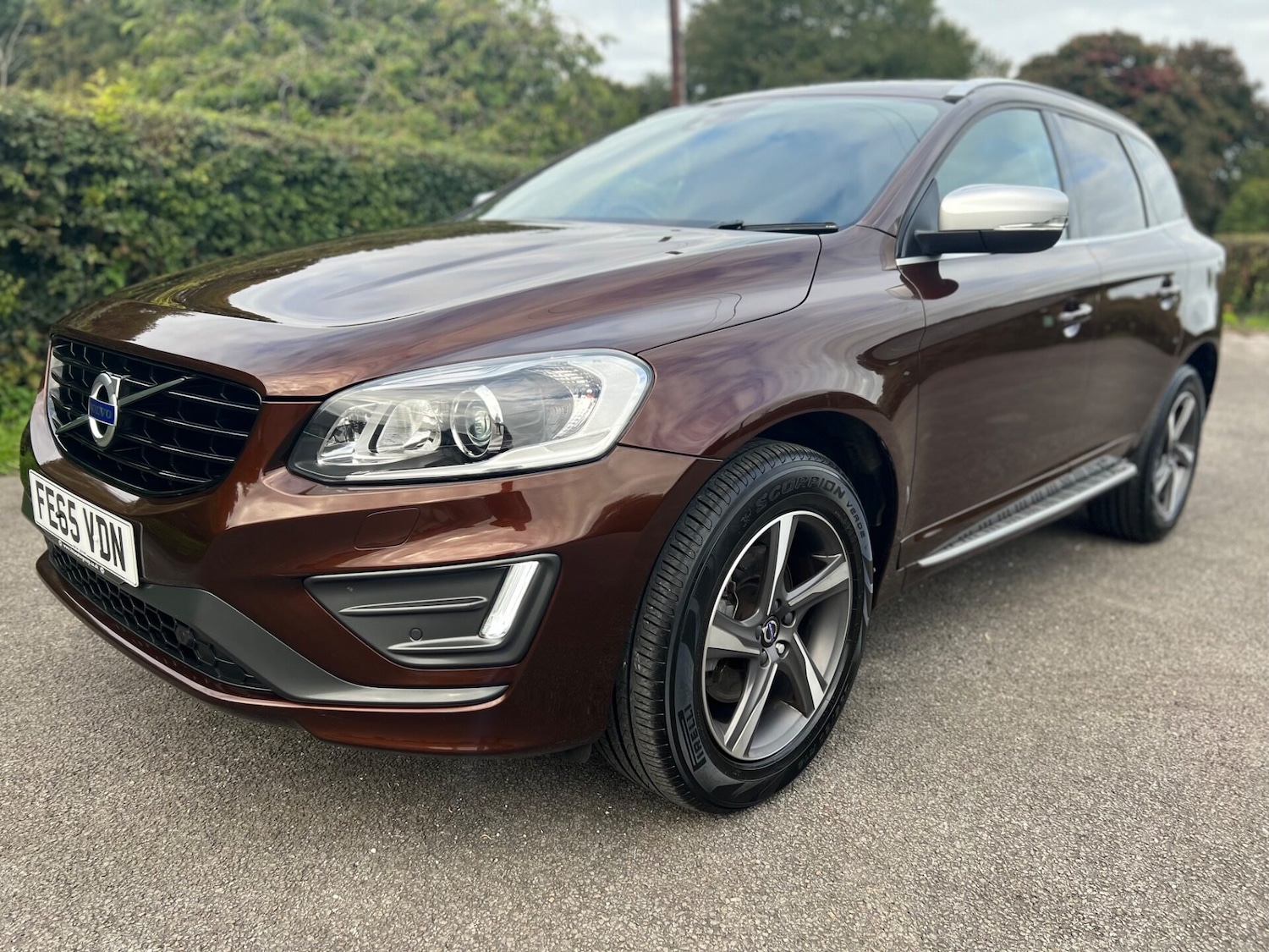 Used Volvo XC60 2015 for sale - 76659801: Photo 10