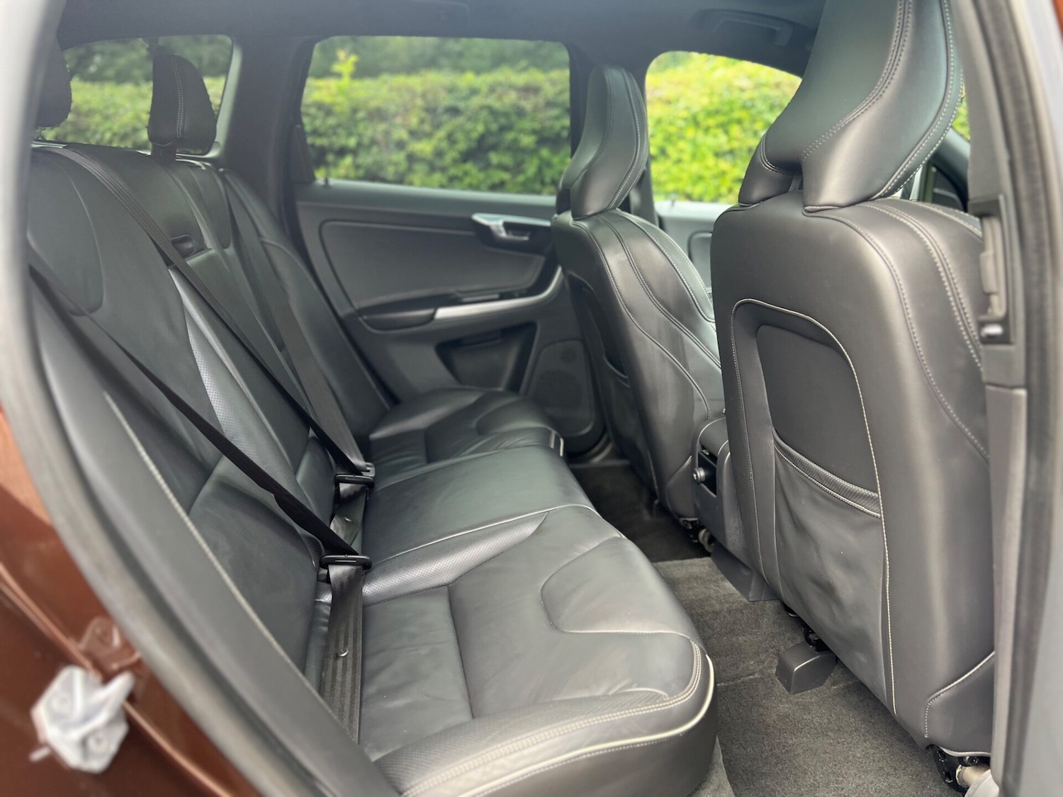 Used Volvo XC60 2015 for sale - 76659801: Photo 22