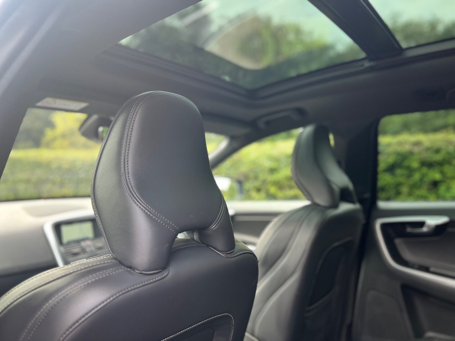 Used Volvo XC60 2015 for sale - 76659801: Photo 29