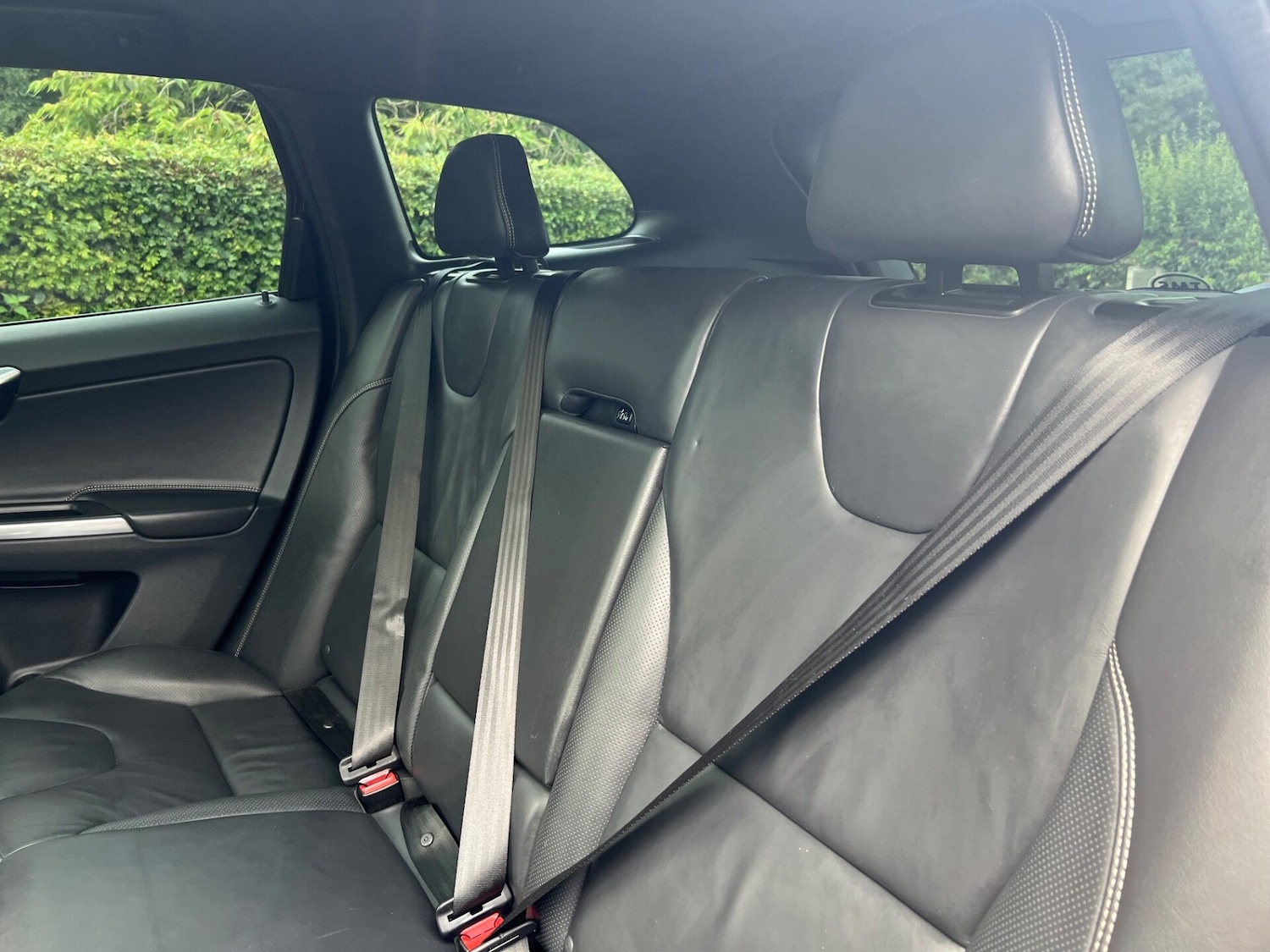 Used Volvo XC60 2015 for sale - 76659801: Photo 30