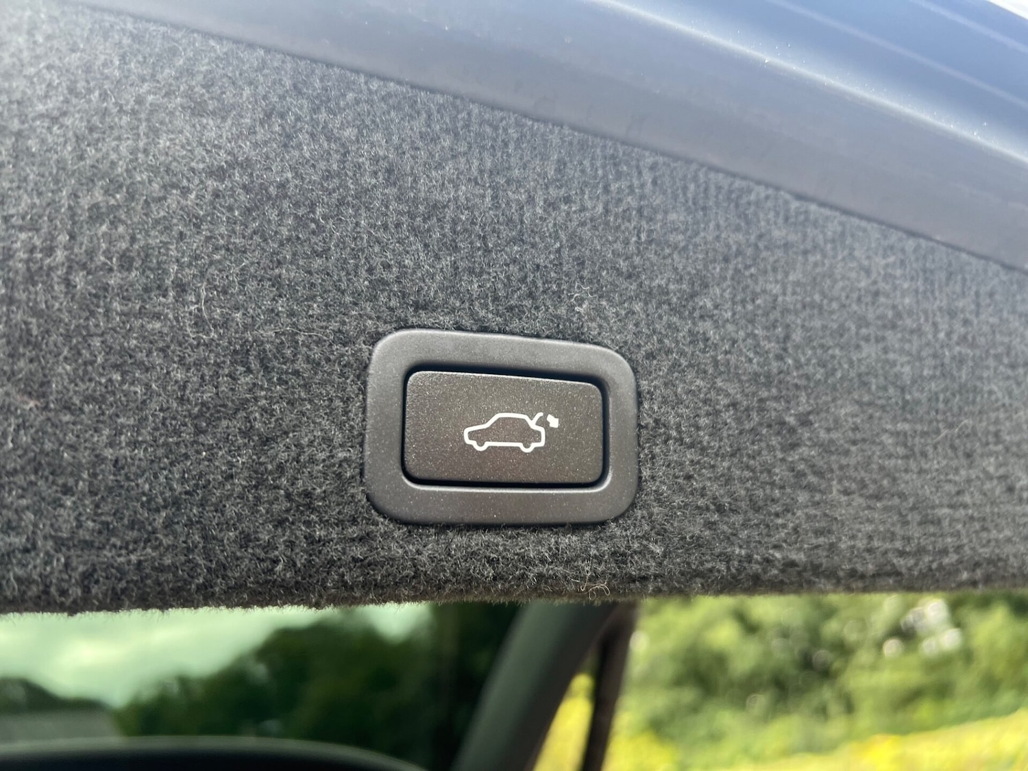 Used Volvo XC60 2015 for sale - 76659801: Photo 37