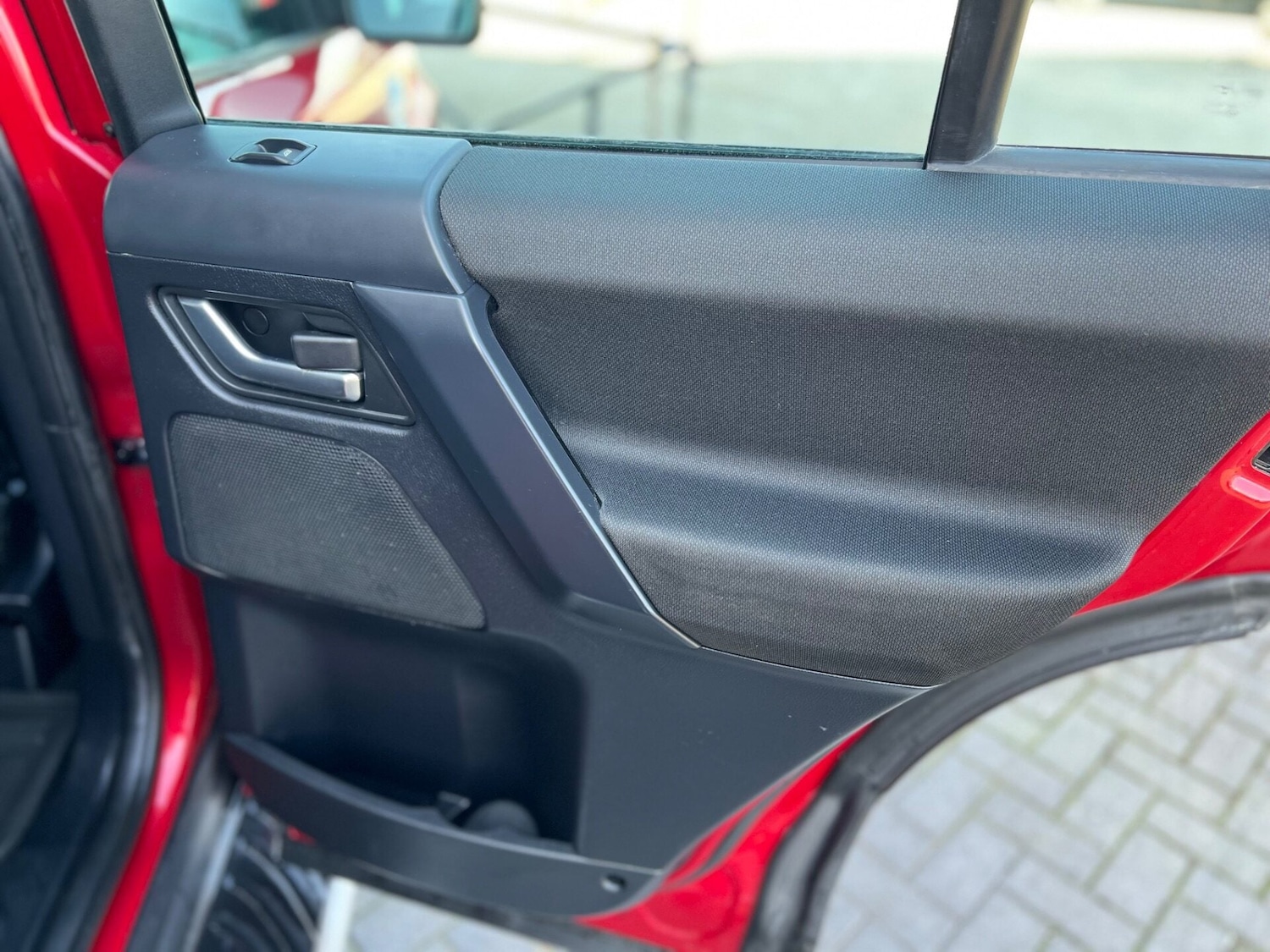 Used Land Rover Freelander 2012 for sale - 77763130: Photo 25