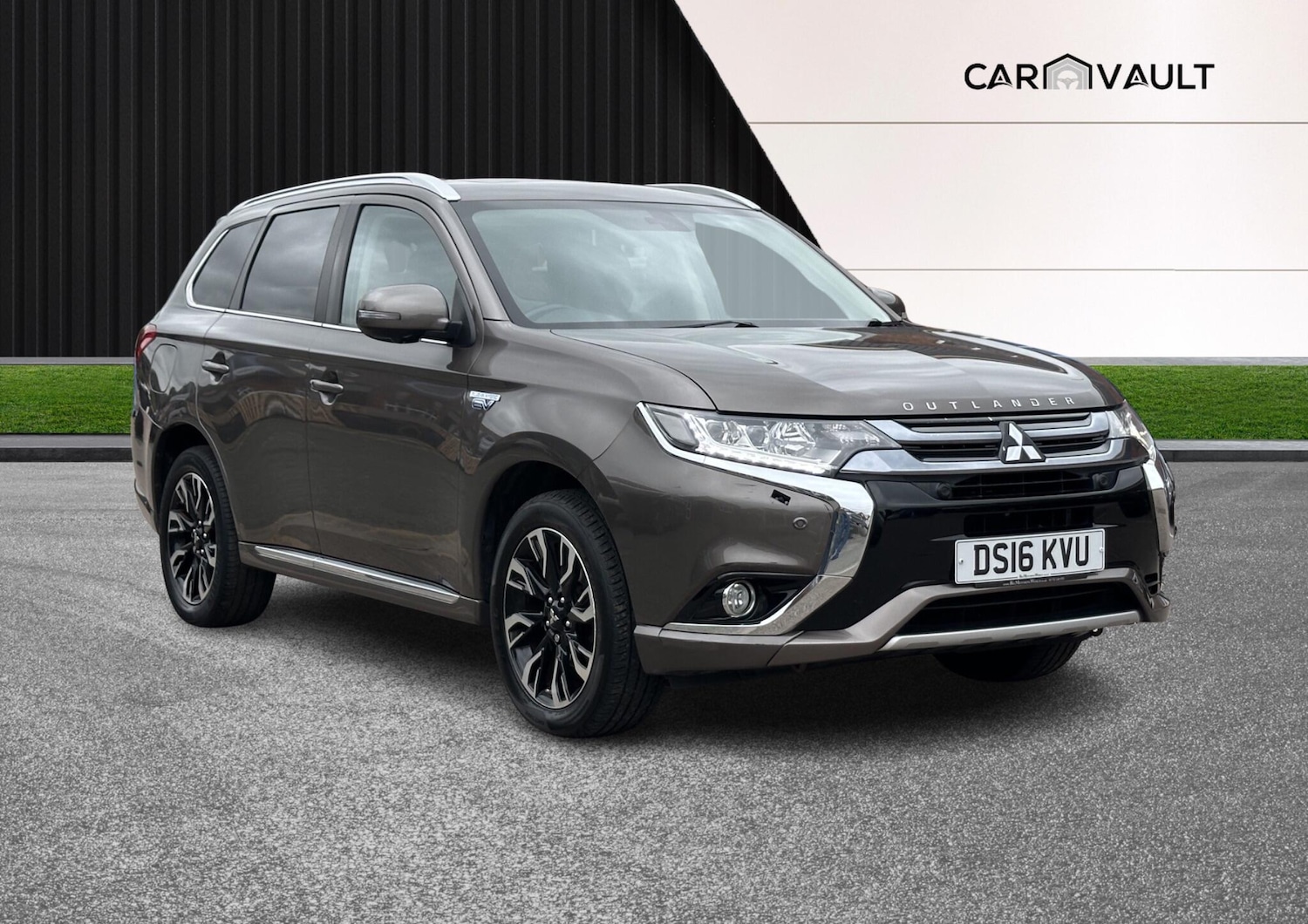 Used Mitsubishi Outlander 2016 for sale - 76370586: Photo 12